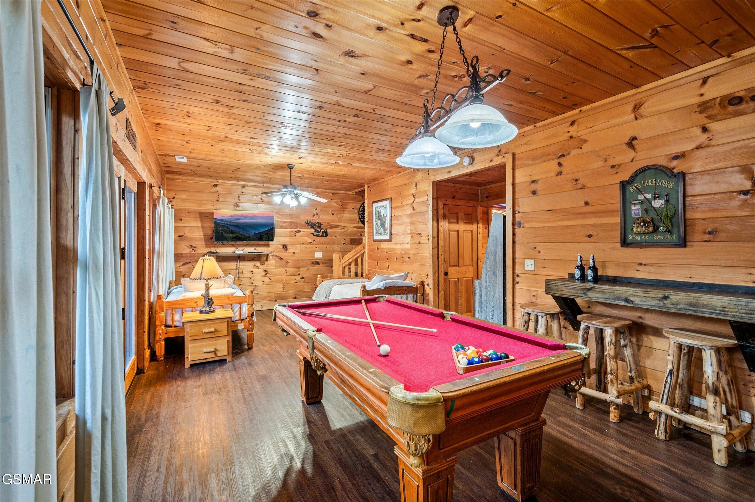 2828 Ridge Creek Circle Sevierville TN 37876