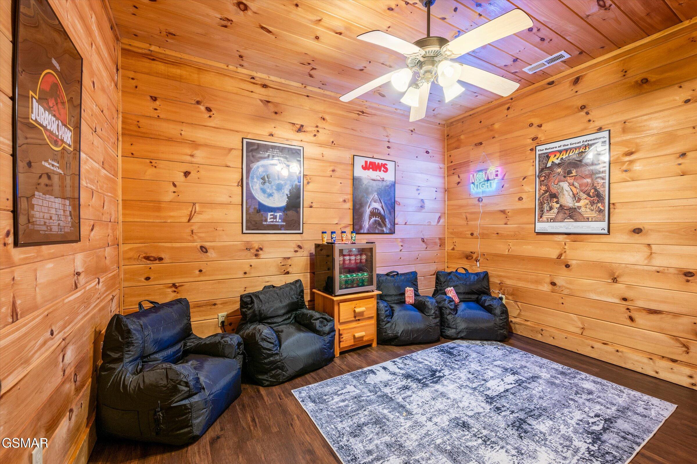 2828 Ridge Creek Circle Sevierville TN 37876