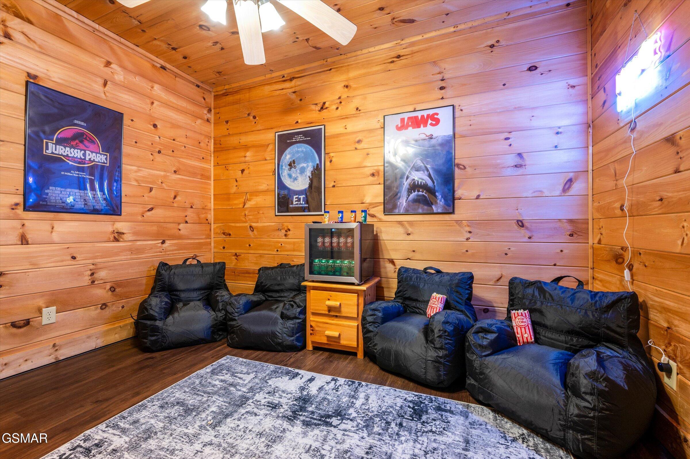 2828 Ridge Creek Circle Sevierville TN 37876