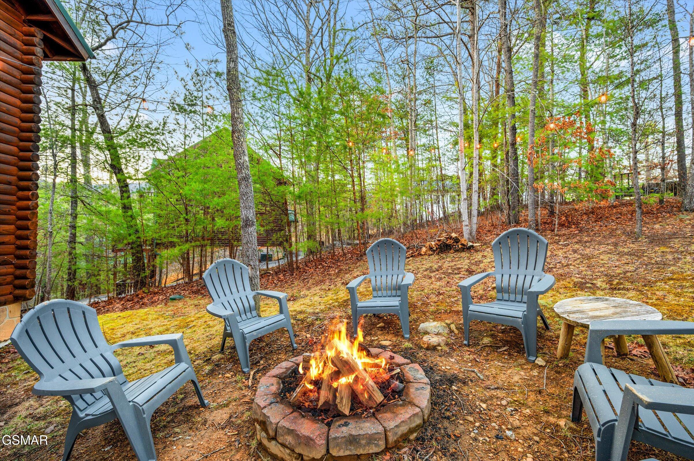 2828 Ridge Creek Circle Sevierville TN 37876