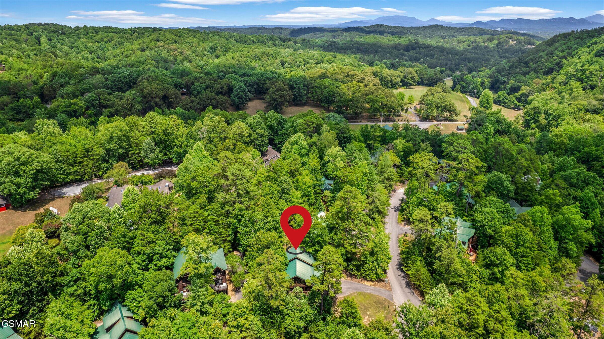 2828 Ridge Creek Circle Sevierville TN 37876