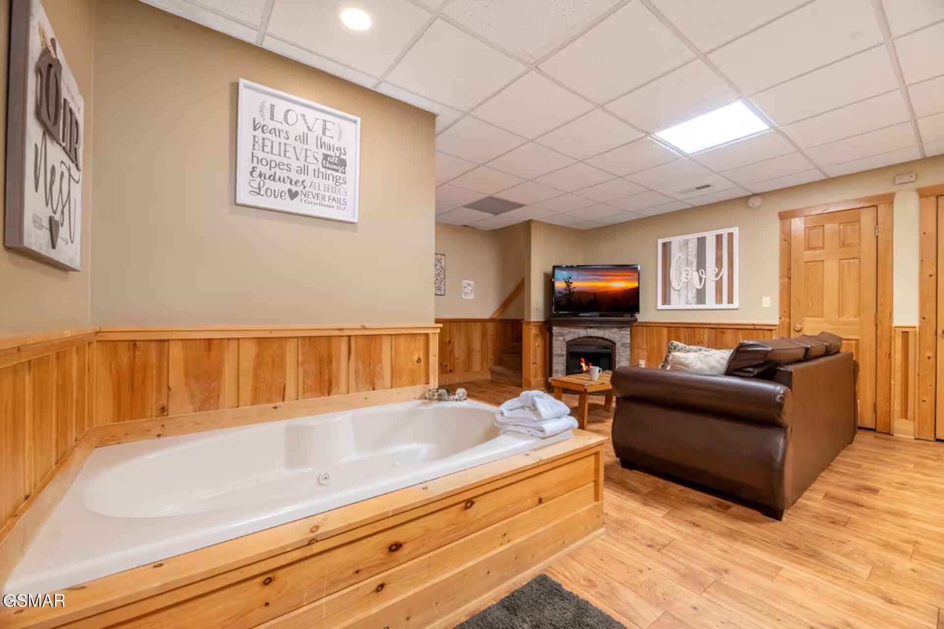 713 Harrier Court Way Pigeon Forge TN 37863