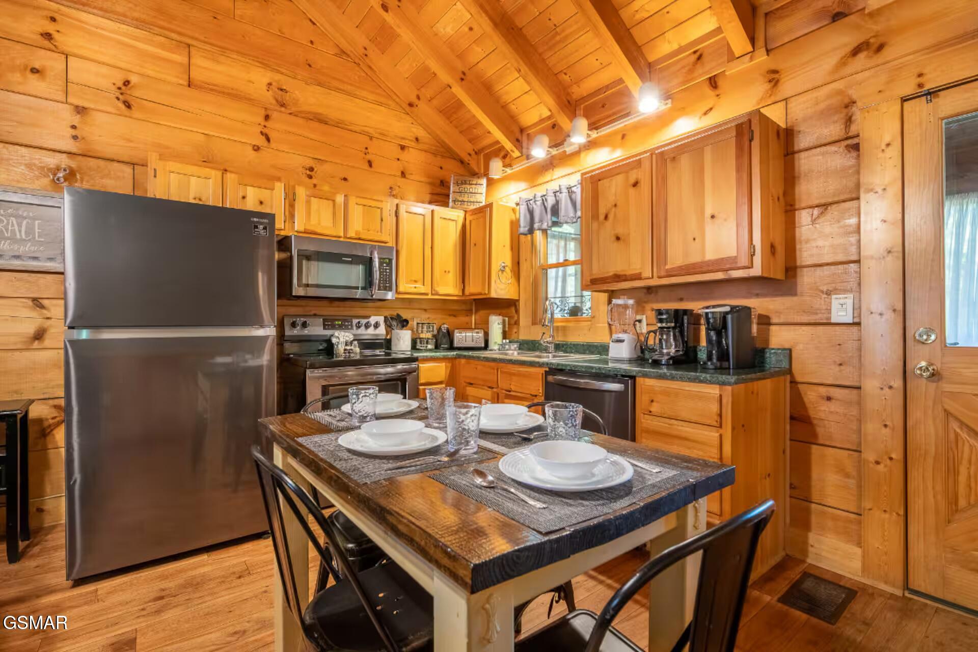 713 Harrier Court Way Pigeon Forge TN 37863