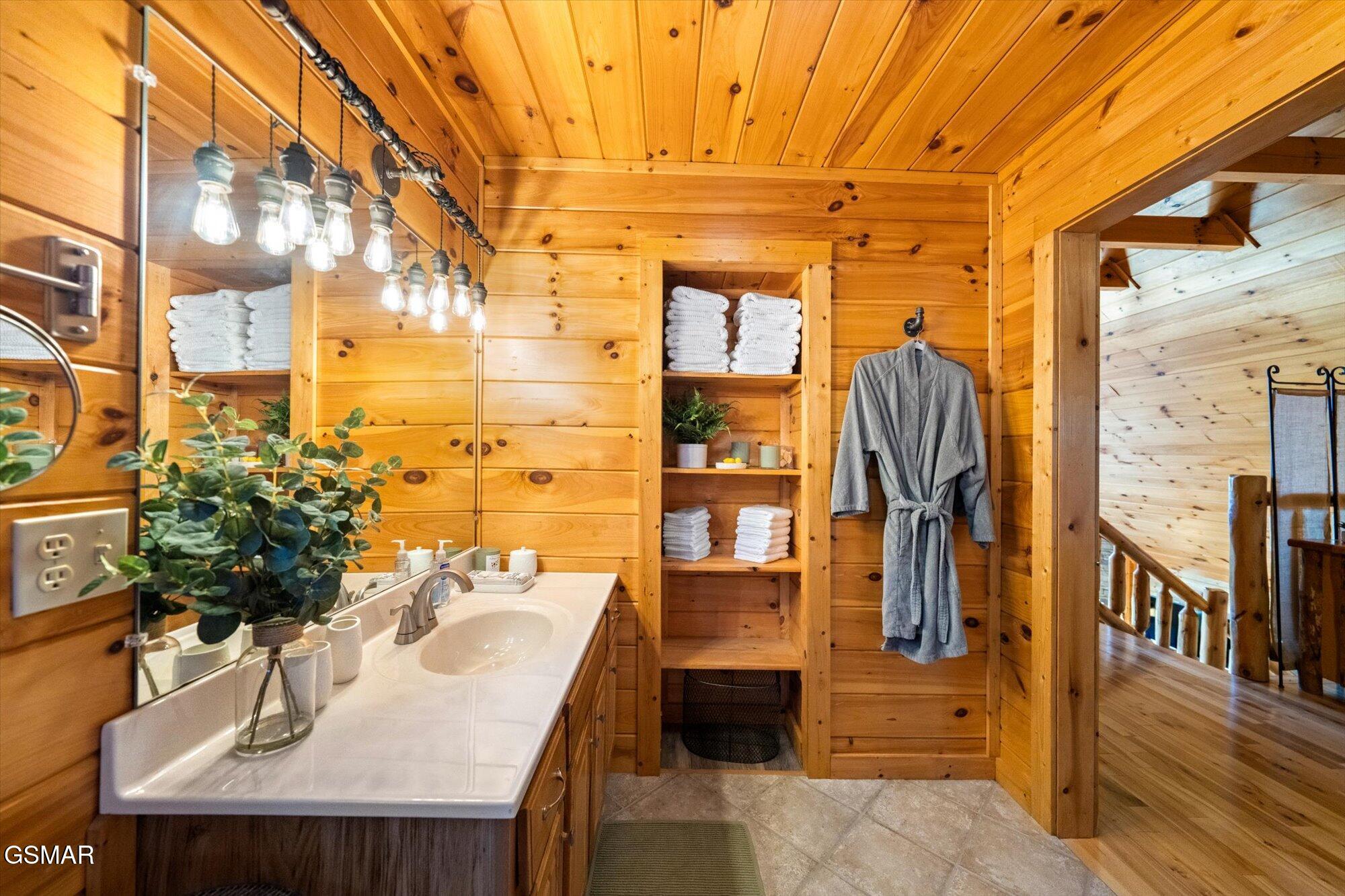 1560 Starwood Way Sevierville TN 37862