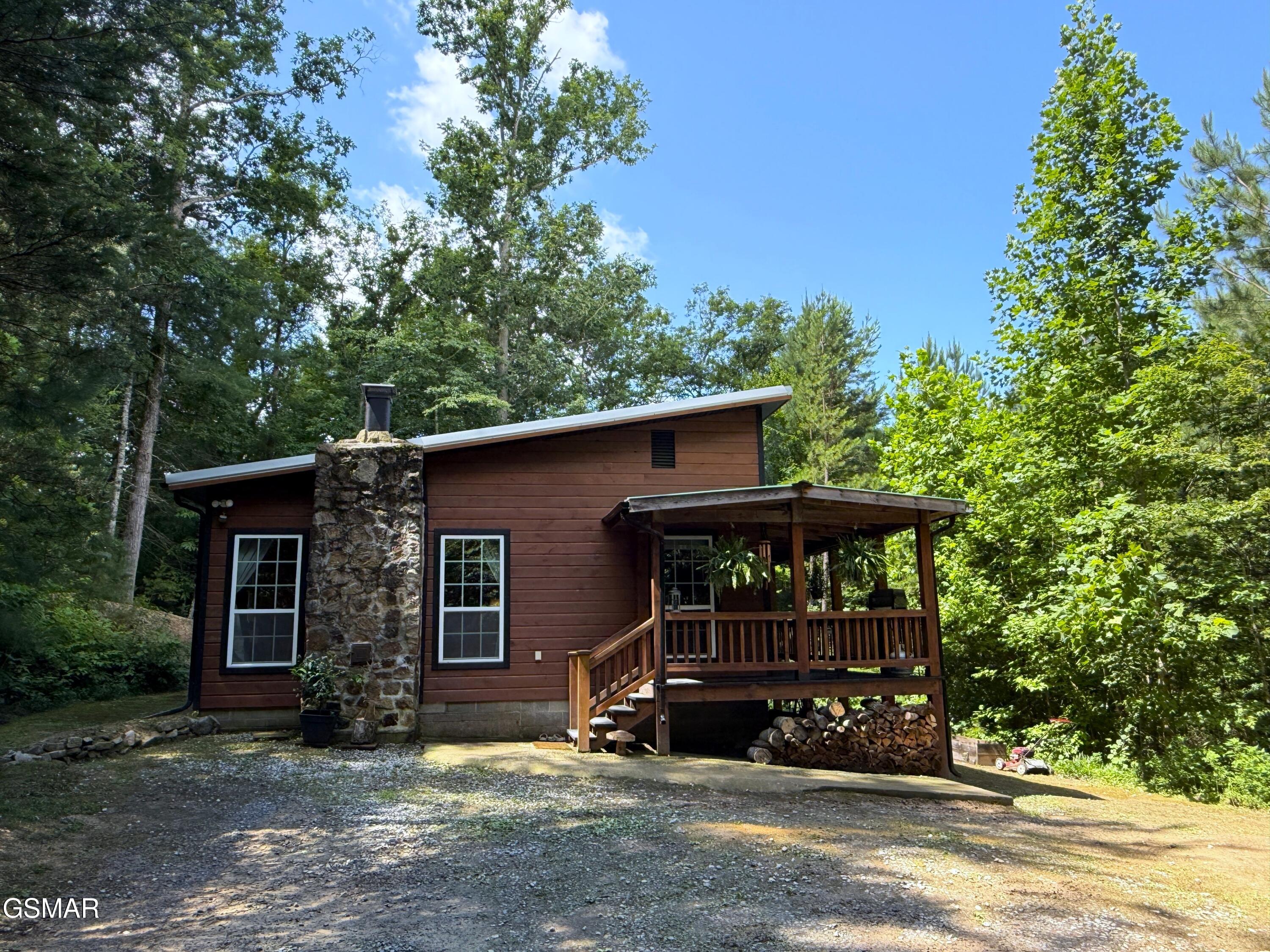438 Country Square Road Newport TN 37821