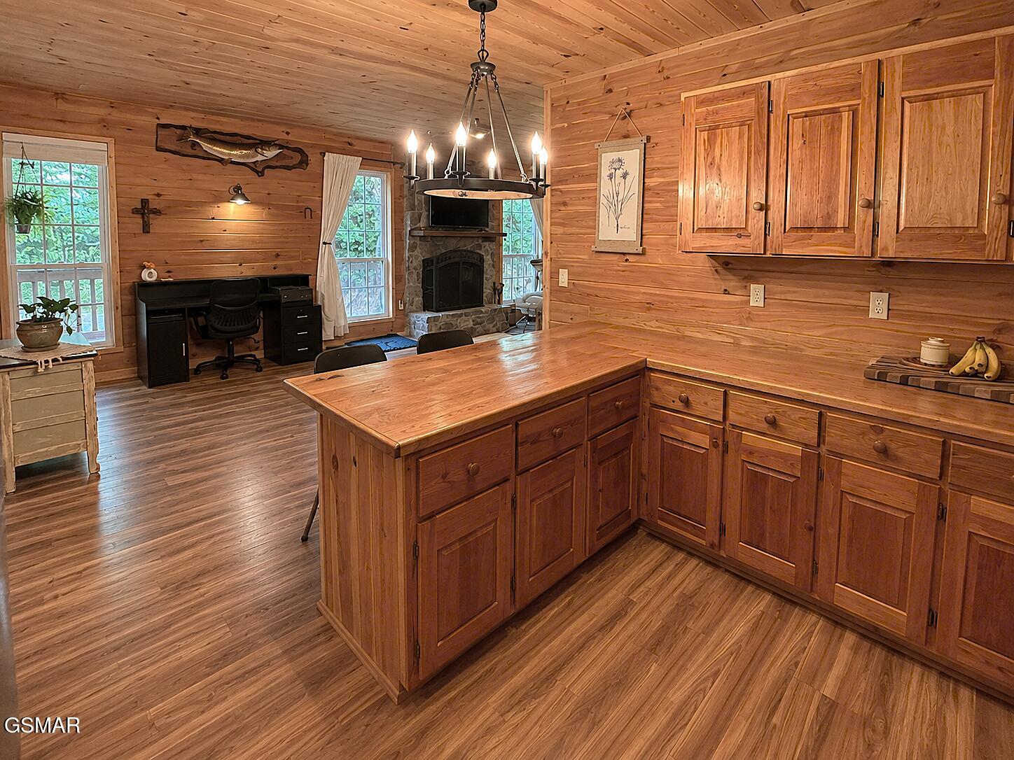 438 Country Square Road Newport TN 37821