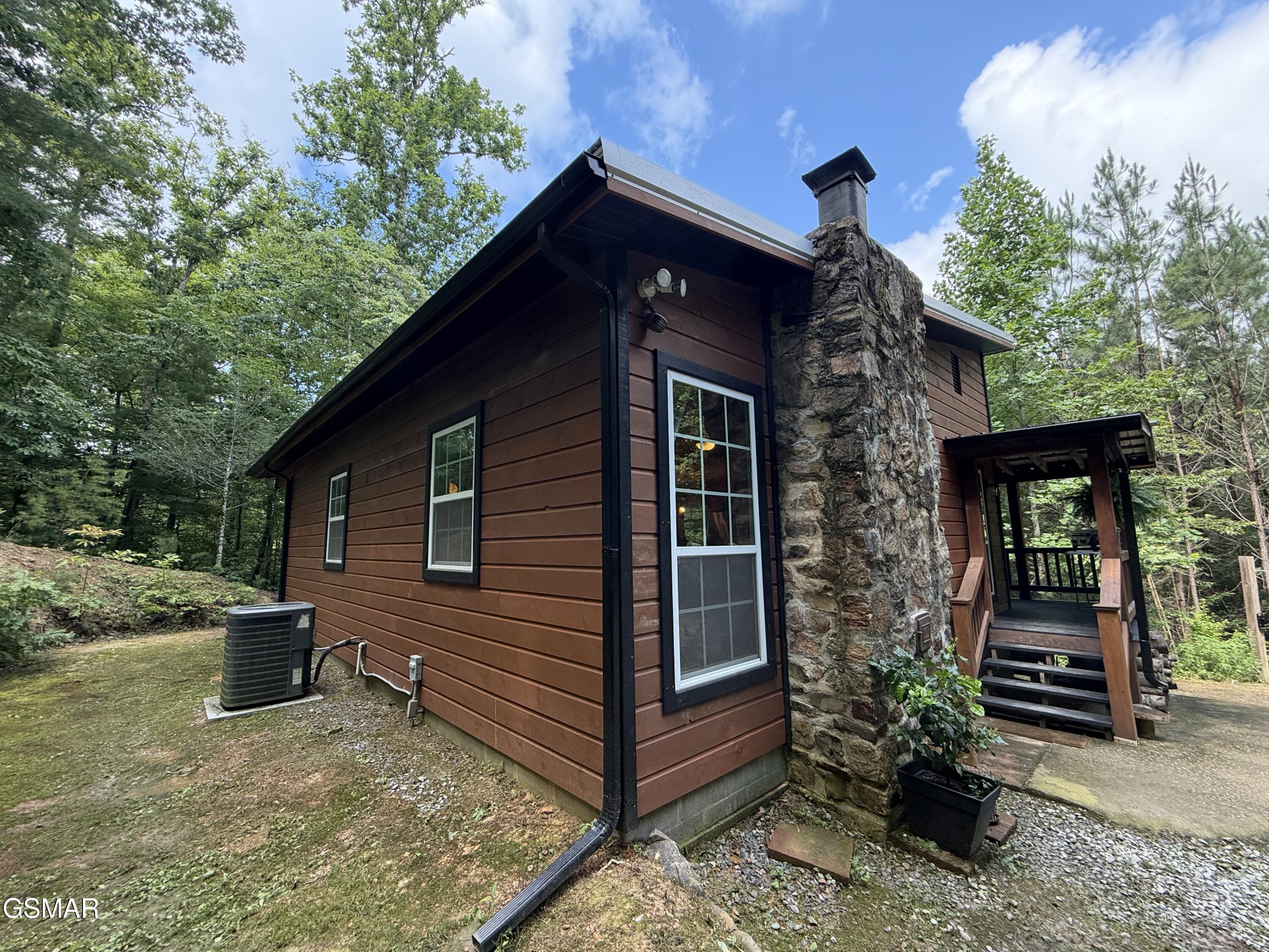 438 Country Square Road Newport TN 37821