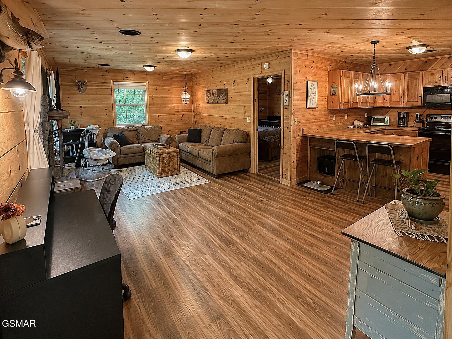 438 Country Square Road Newport TN 37821