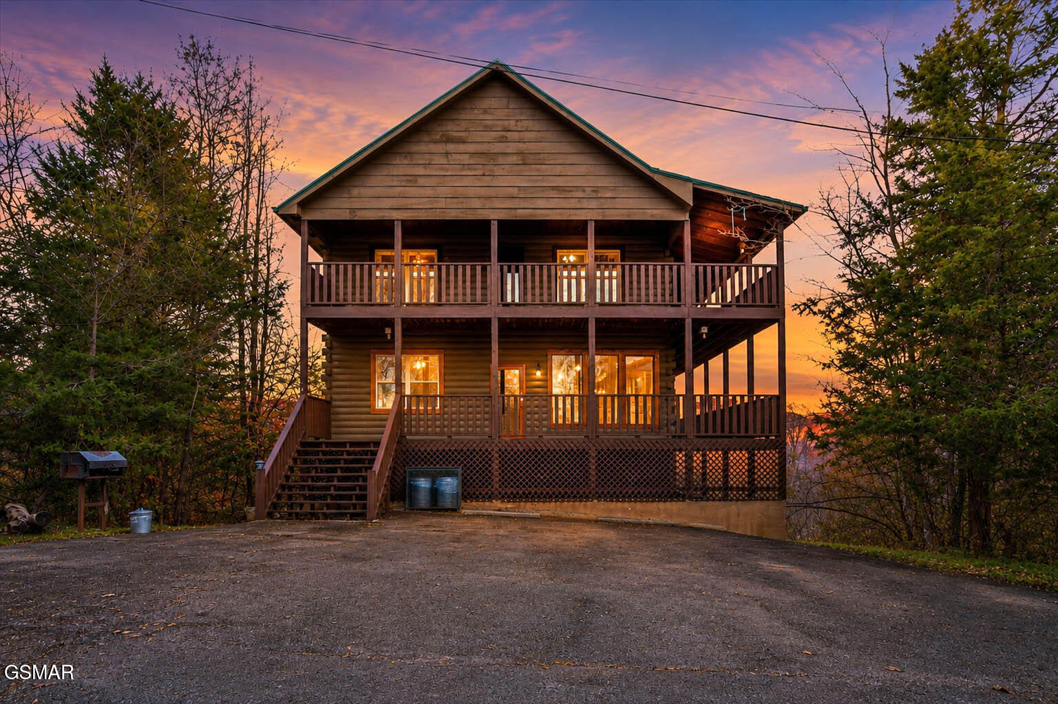 2016 Oakmont Drive Sevierville TN 37876
