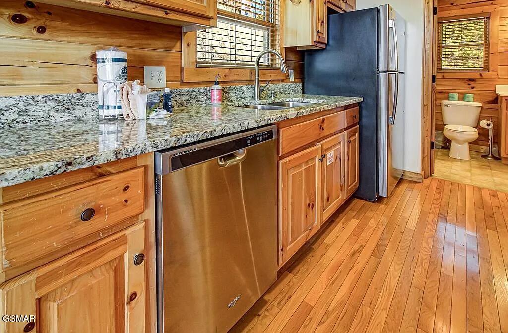 960 High Mountain Way Gatlinburg TN 37738