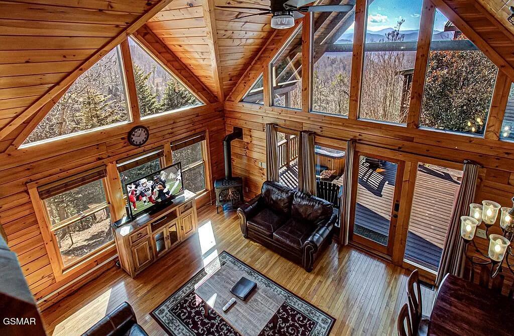 960 High Mountain Way Gatlinburg TN 37738