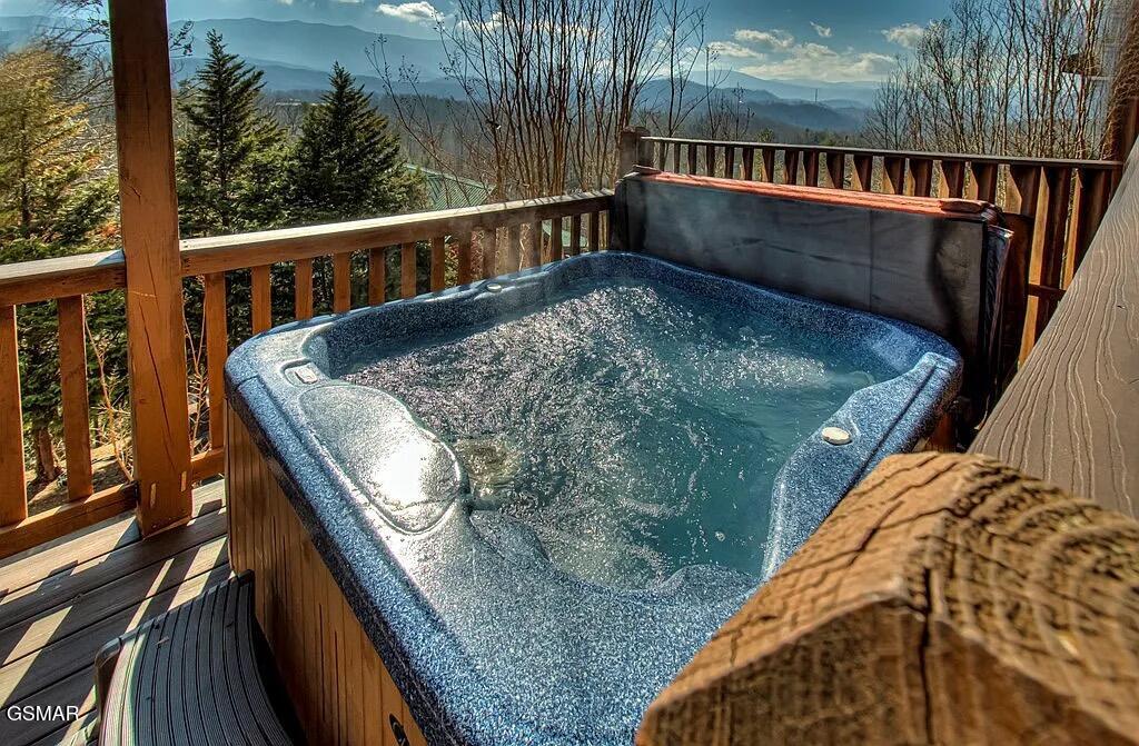 960 High Mountain Way Gatlinburg TN 37738