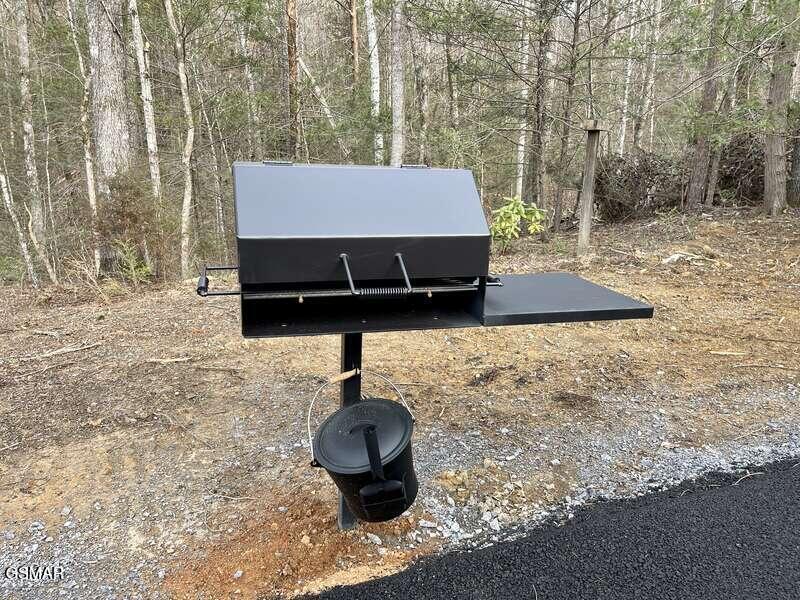 1529 Hidden Circle Sevierville TN 37876