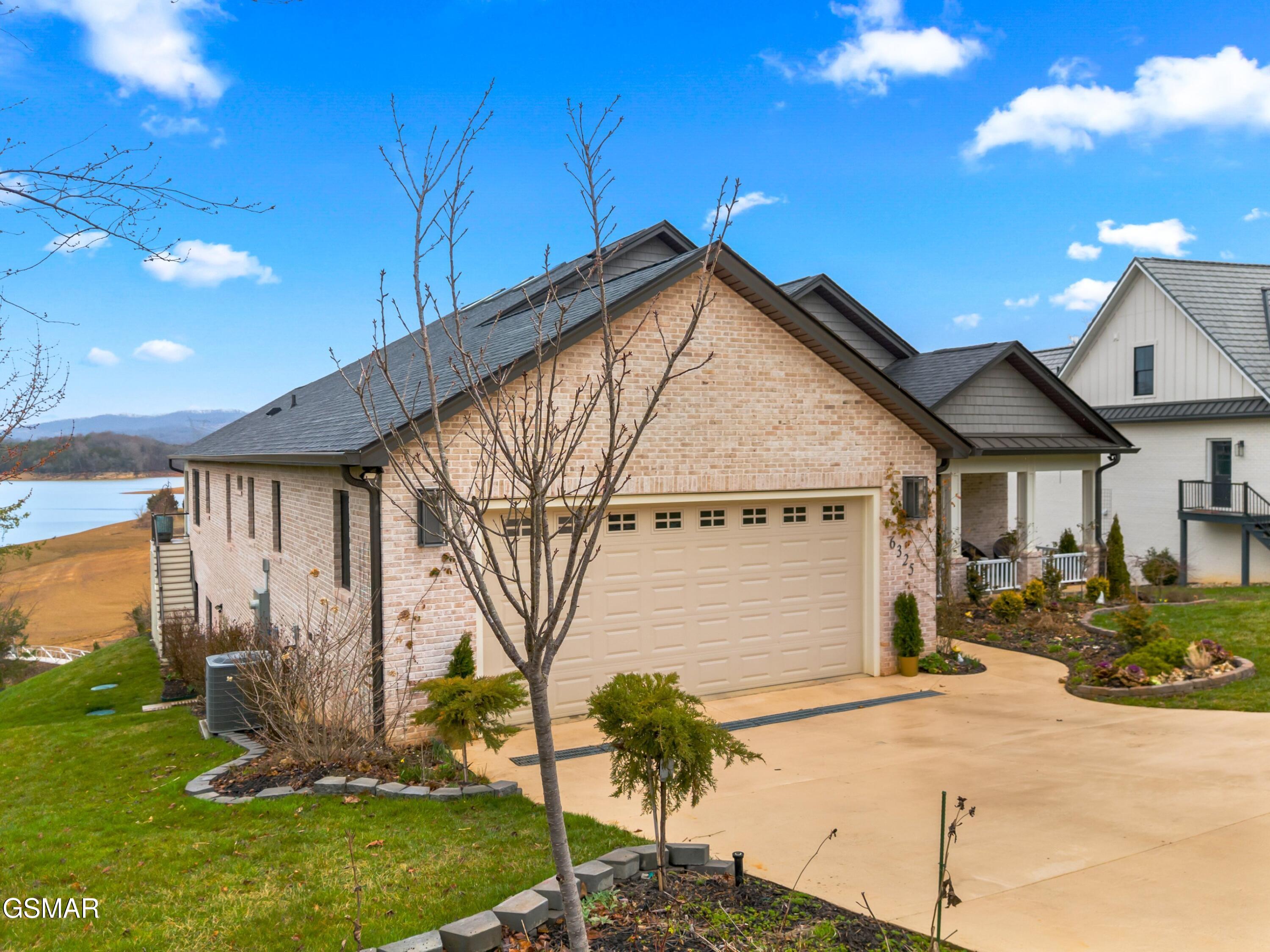 6325 Coves Edge Trail Russellville TN 37860