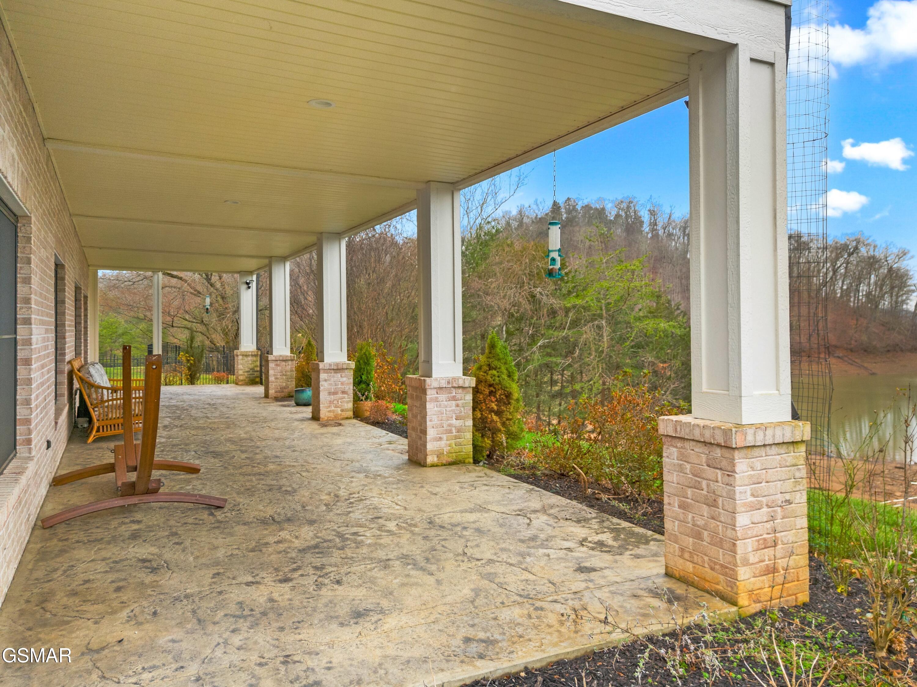 6325 Coves Edge Trail Russellville TN 37860