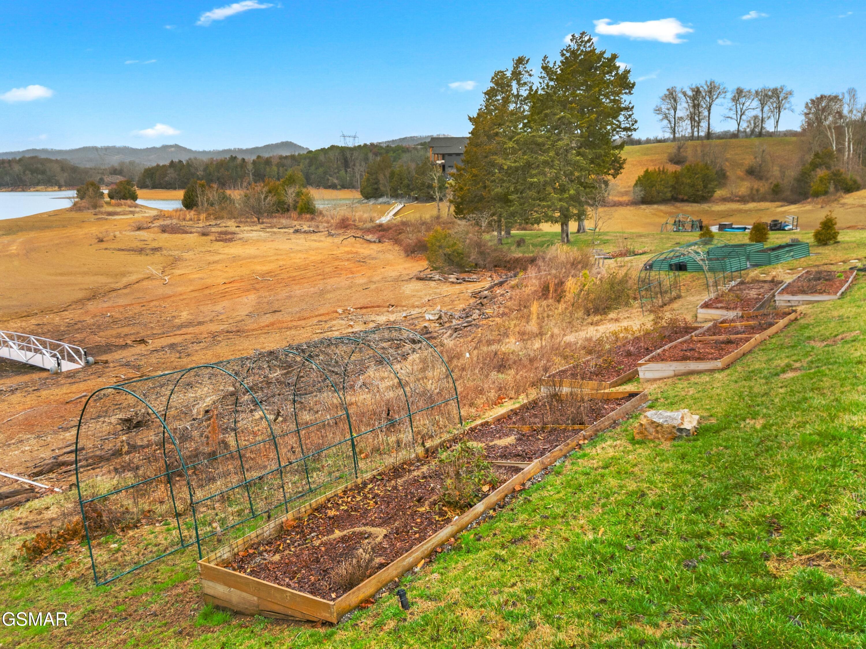 6325 Coves Edge Trail Russellville TN 37860