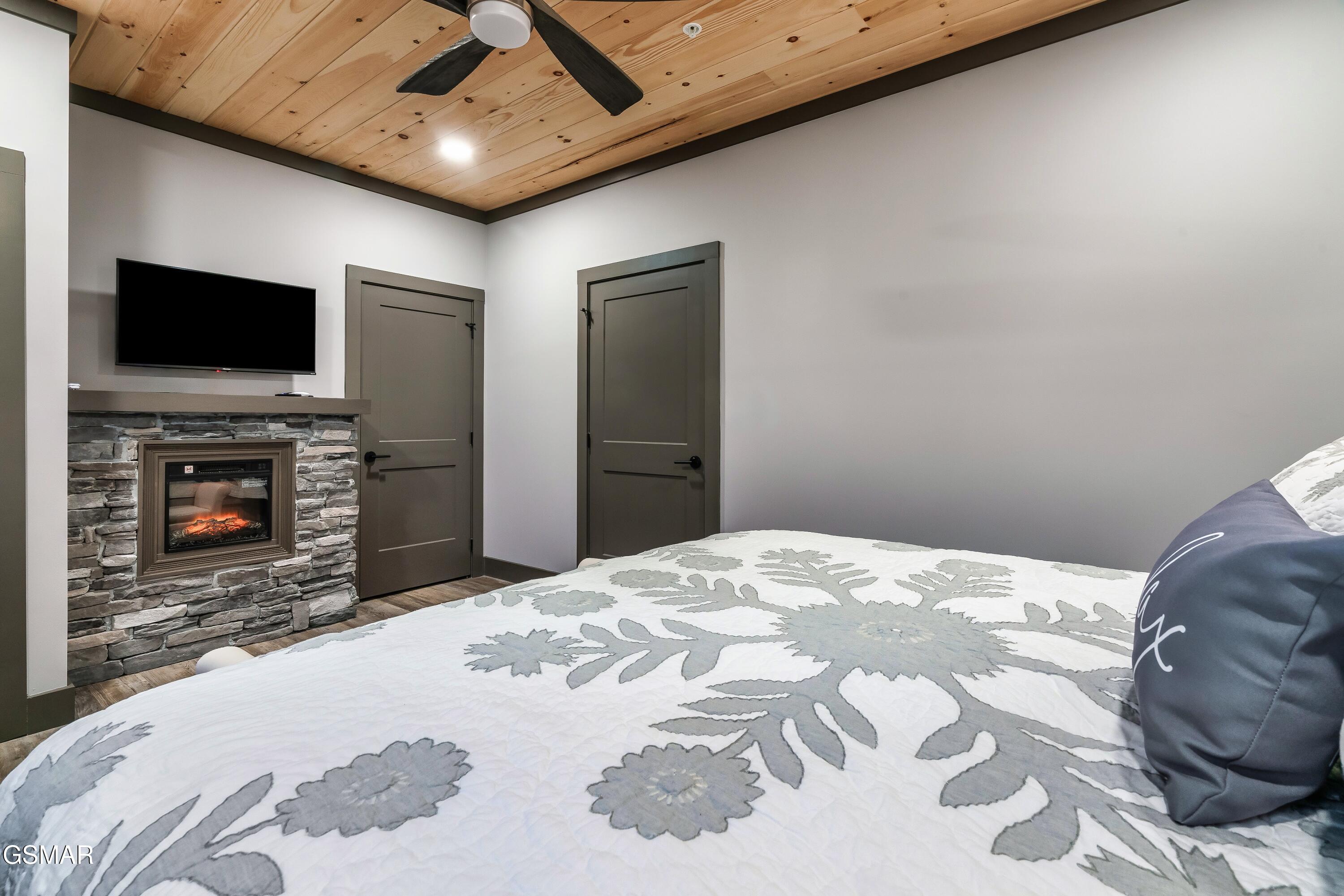 4875 Settlers View Lane Sevierville TN 37862