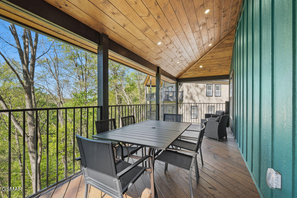 1357 N Baden Drive Gatlinburg TN 37738