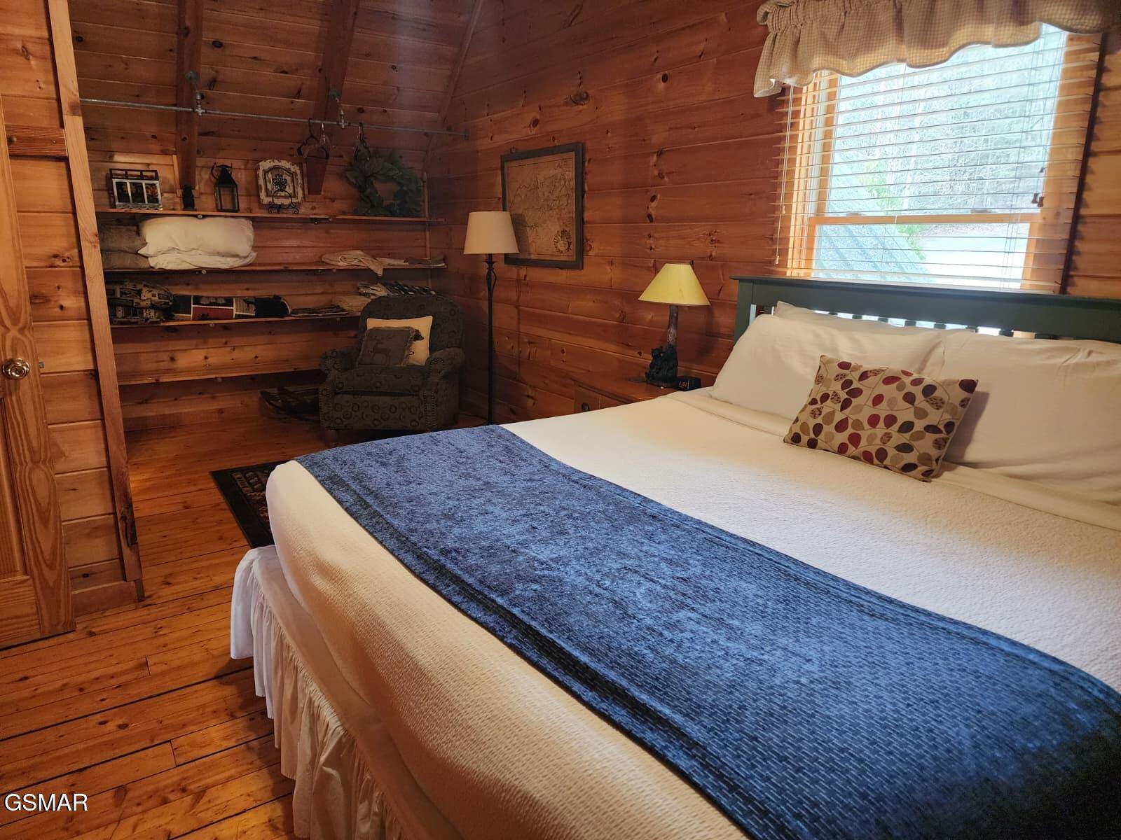 4408 Forest Vista Way Pigeon Forge TN 37863