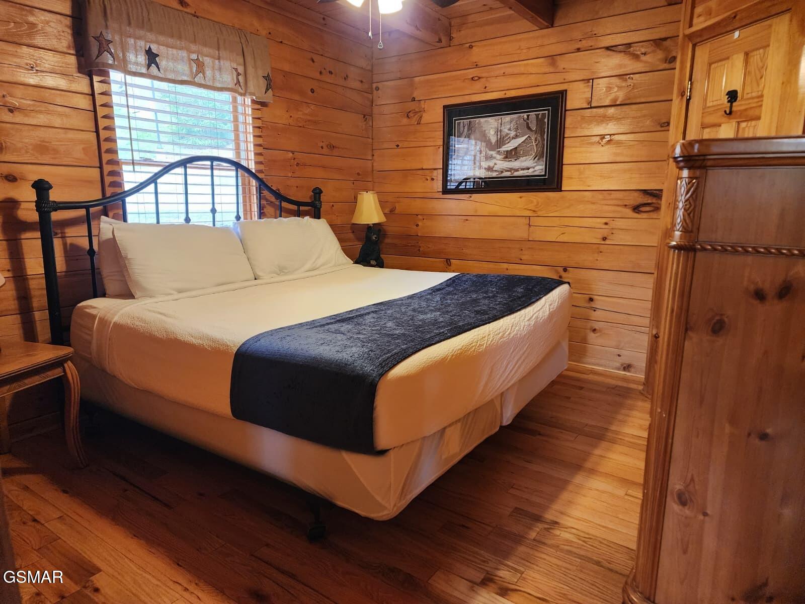 4408 Forest Vista Way Pigeon Forge TN 37863