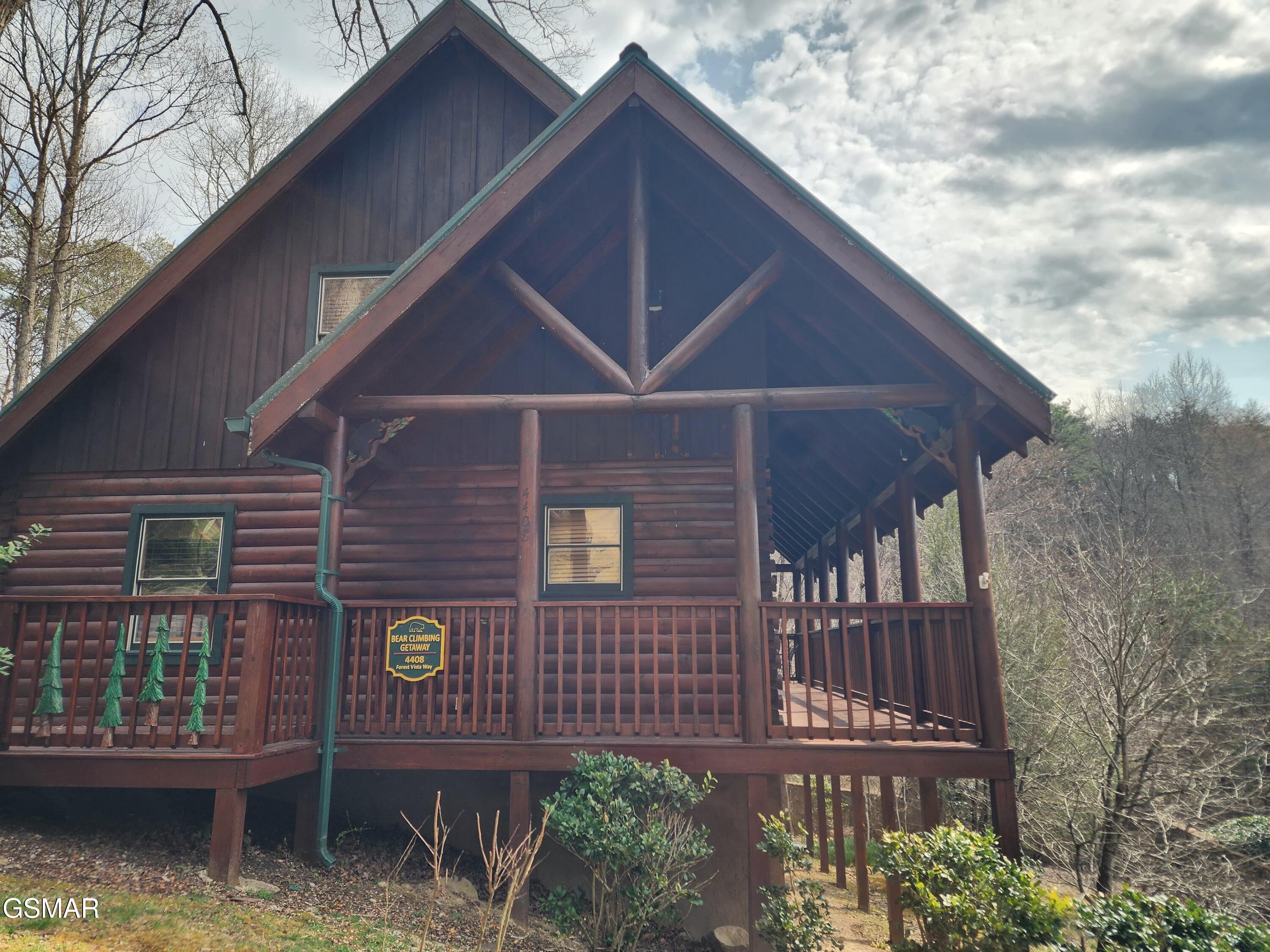 4408 Forest Vista Way Pigeon Forge TN 37863
