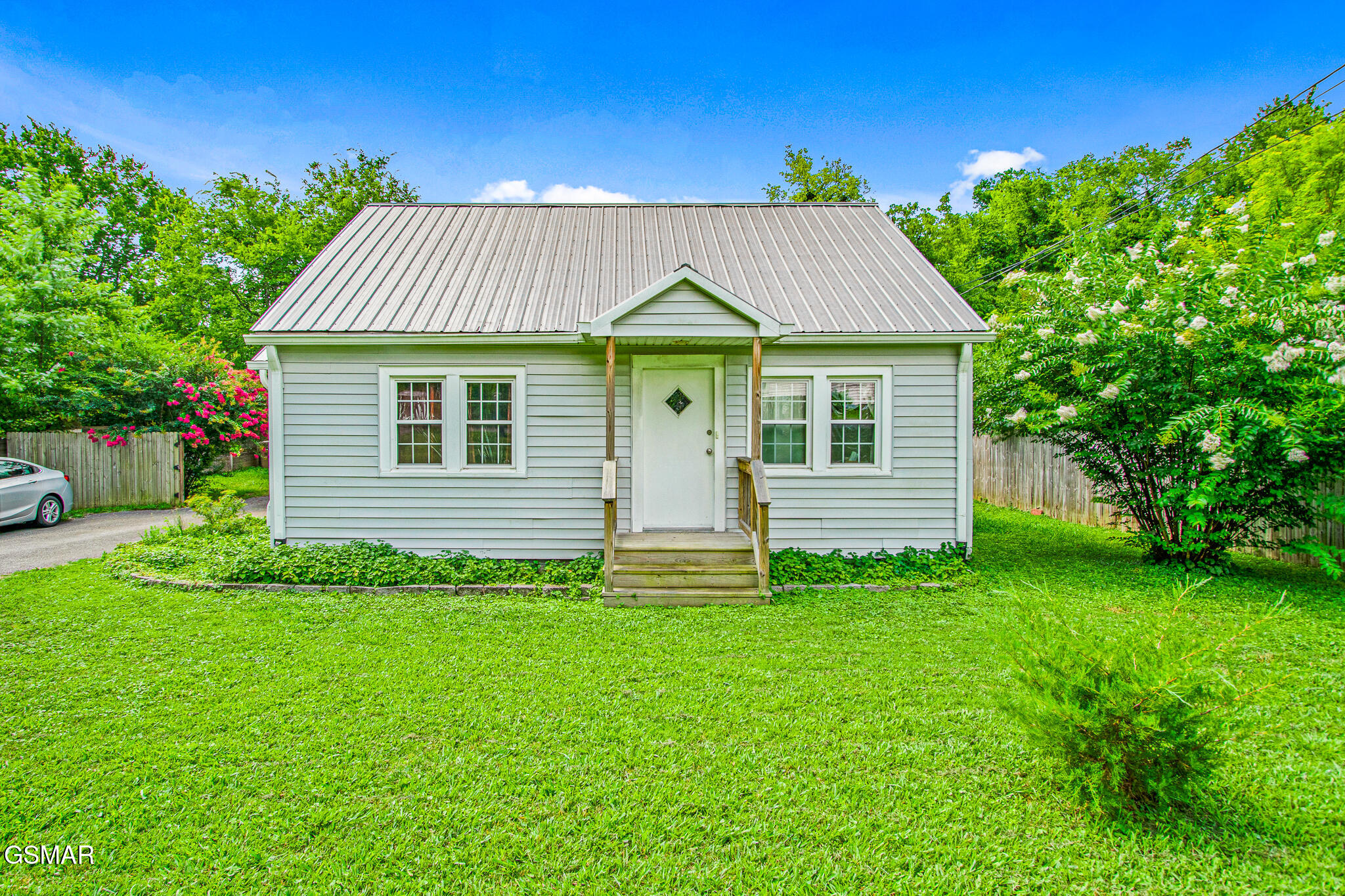 2404 Cedar Lane Knoxville TN 37918