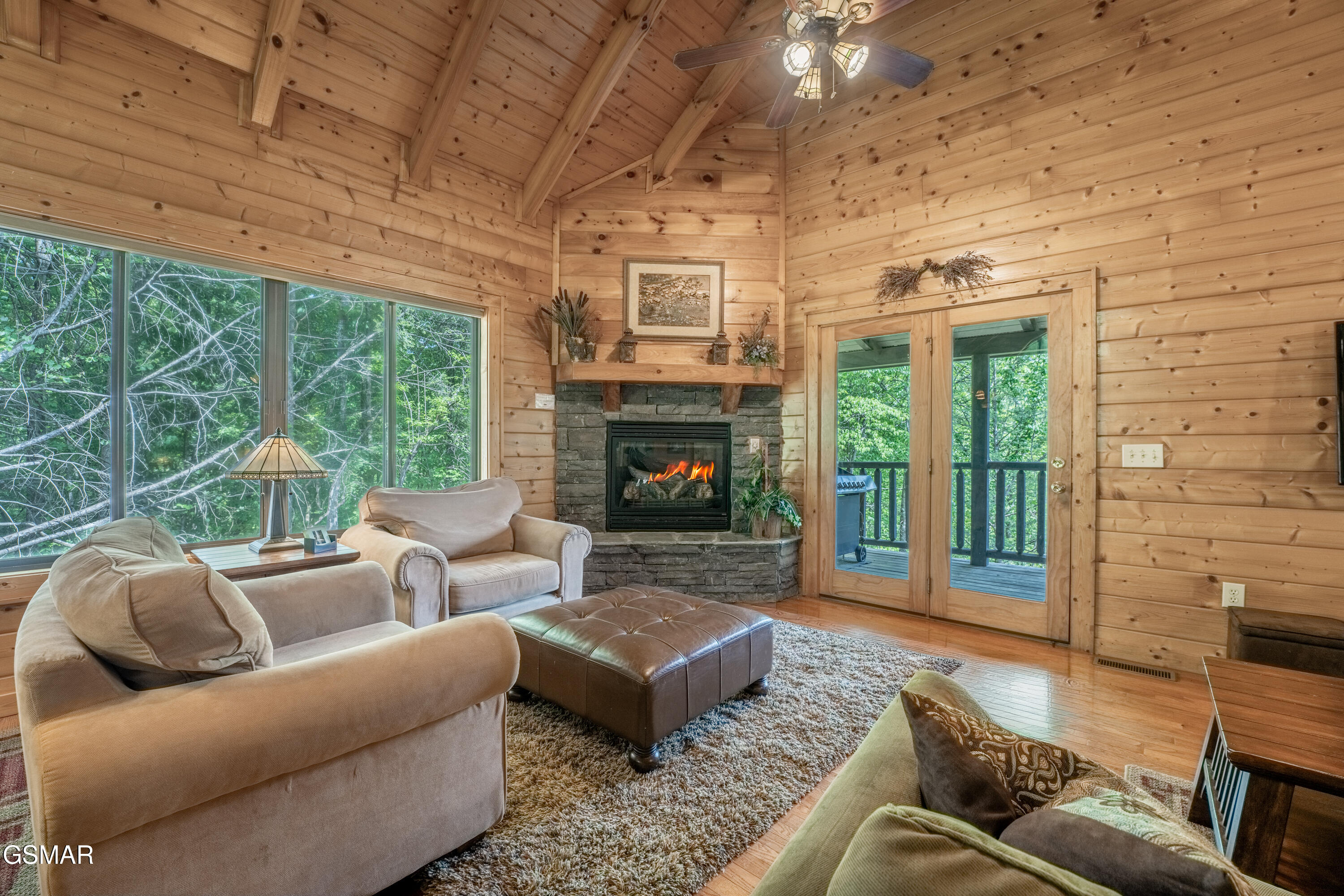 2410 Whitetail Ridge Way Sevierville TN 37862