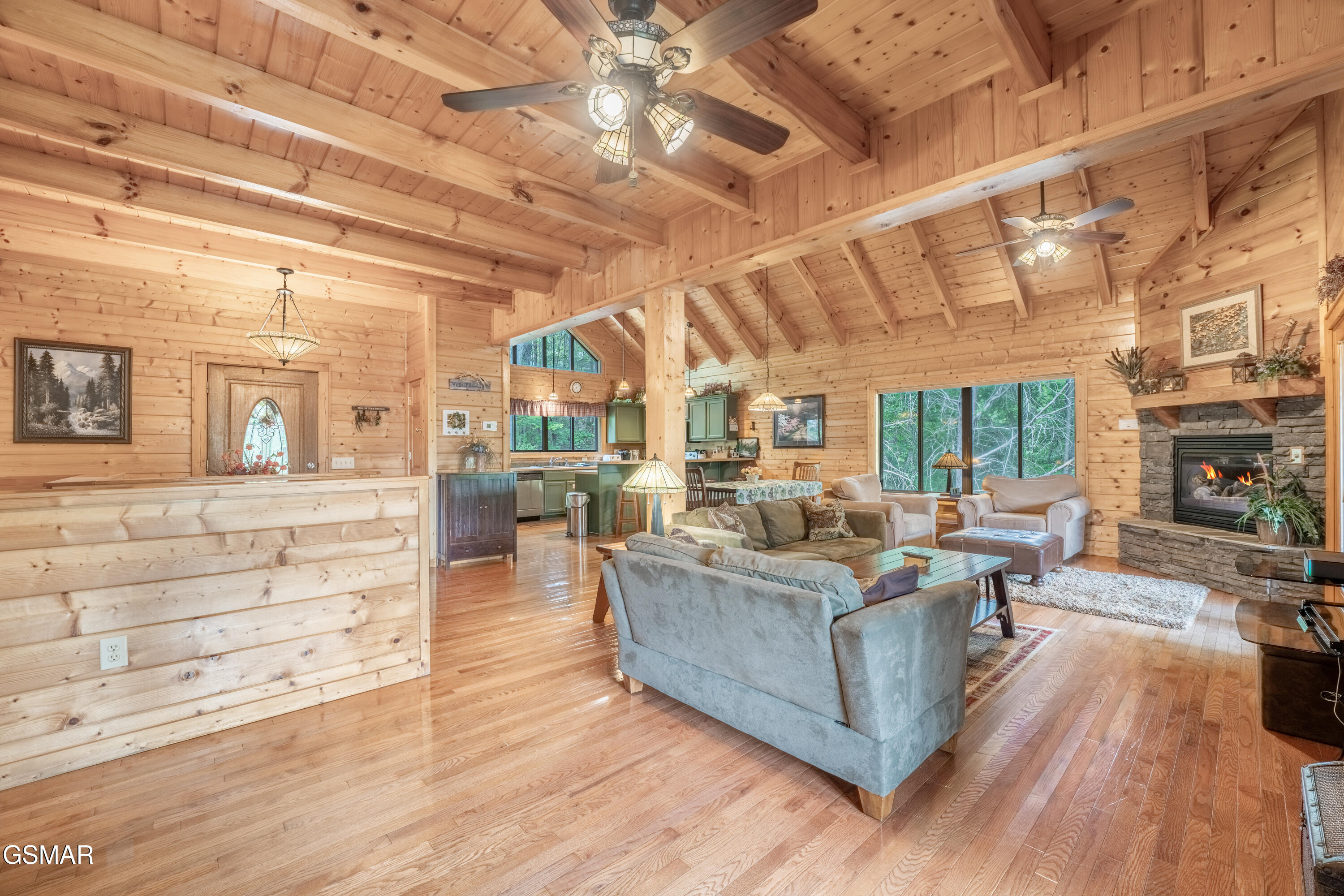 2410 Whitetail Ridge Way Sevierville TN 37862