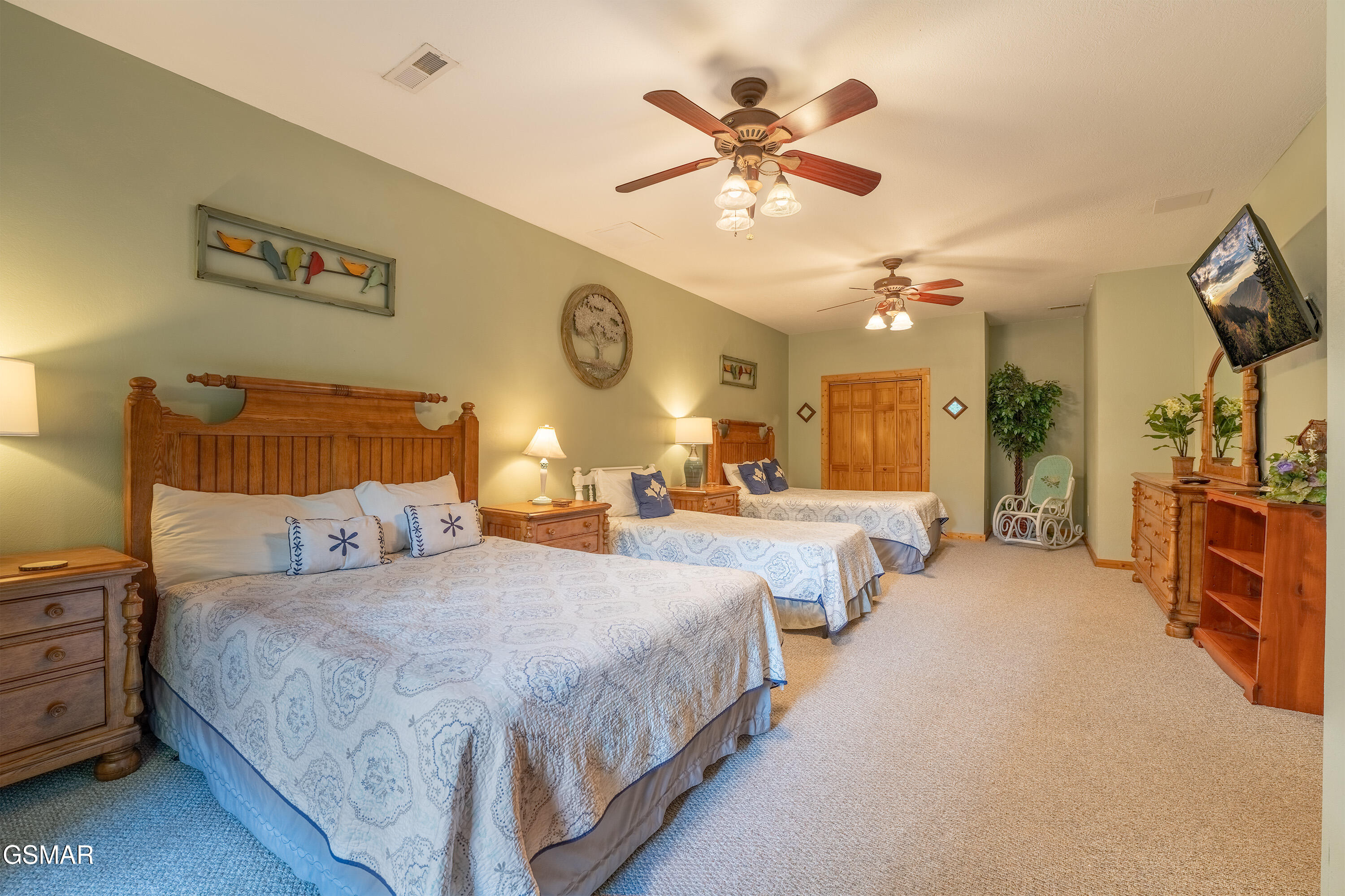 2410 Whitetail Ridge Way Sevierville TN 37862