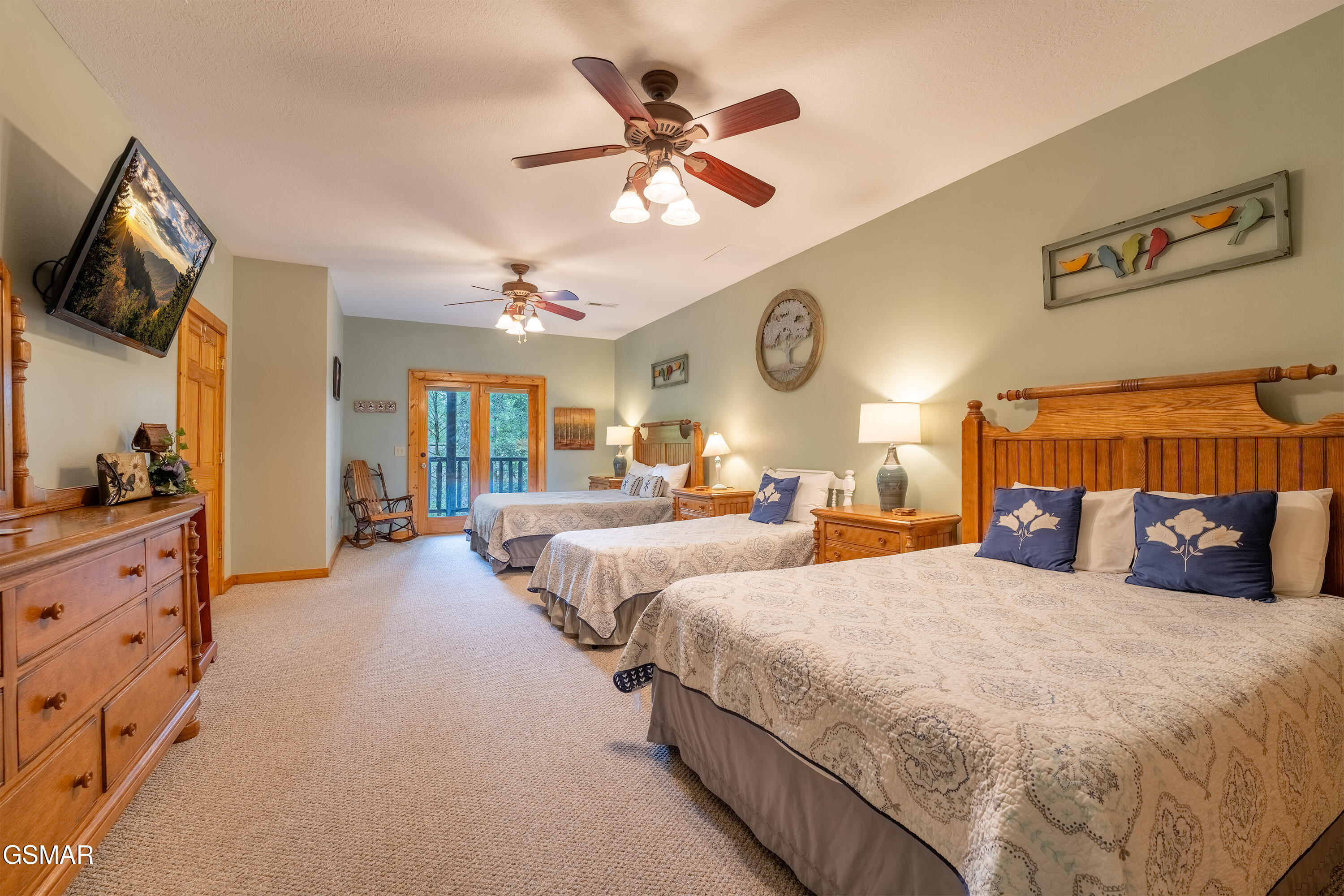 2410 Whitetail Ridge Way Sevierville TN 37862