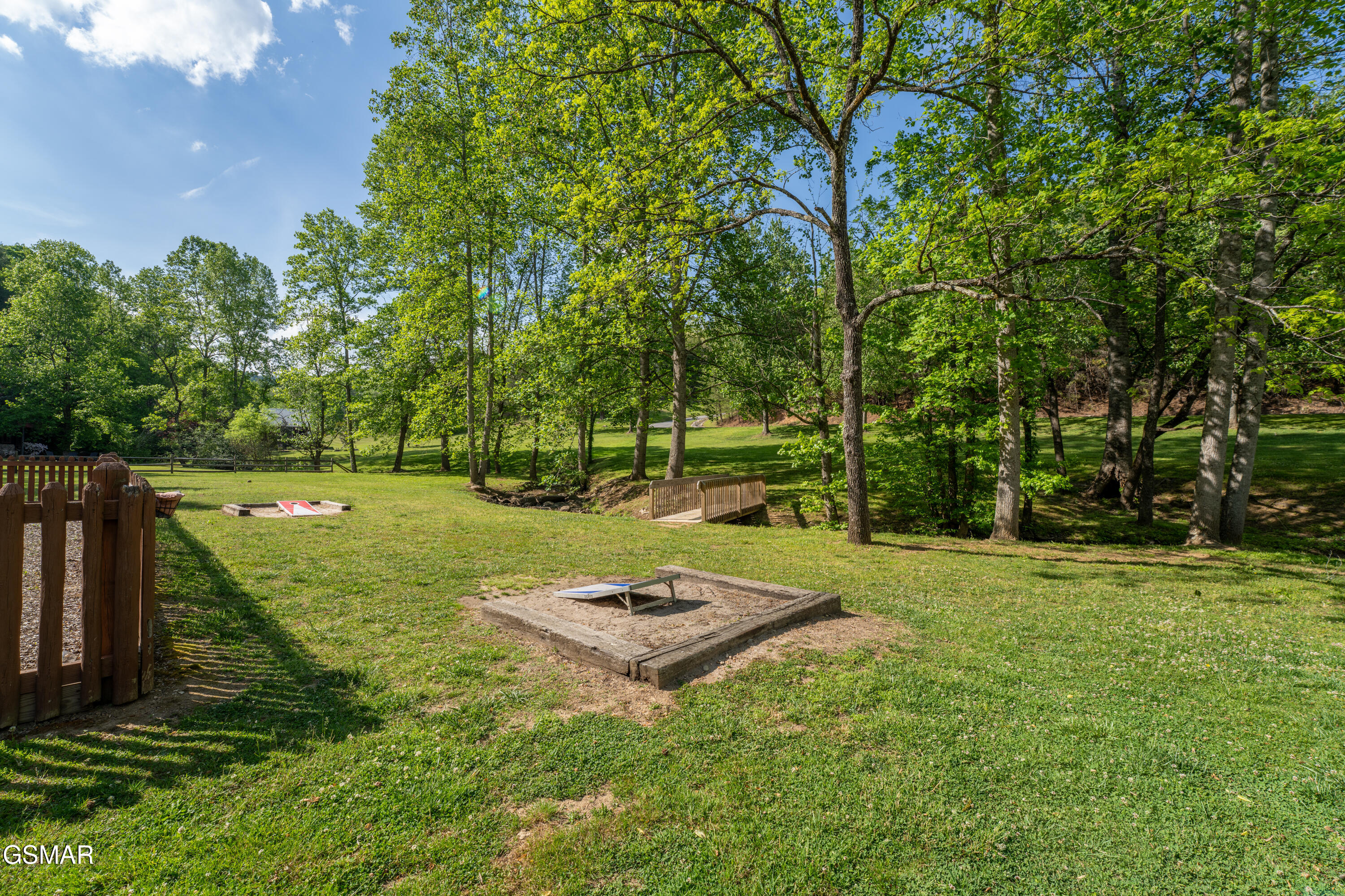 2410 Whitetail Ridge Way Sevierville TN 37862