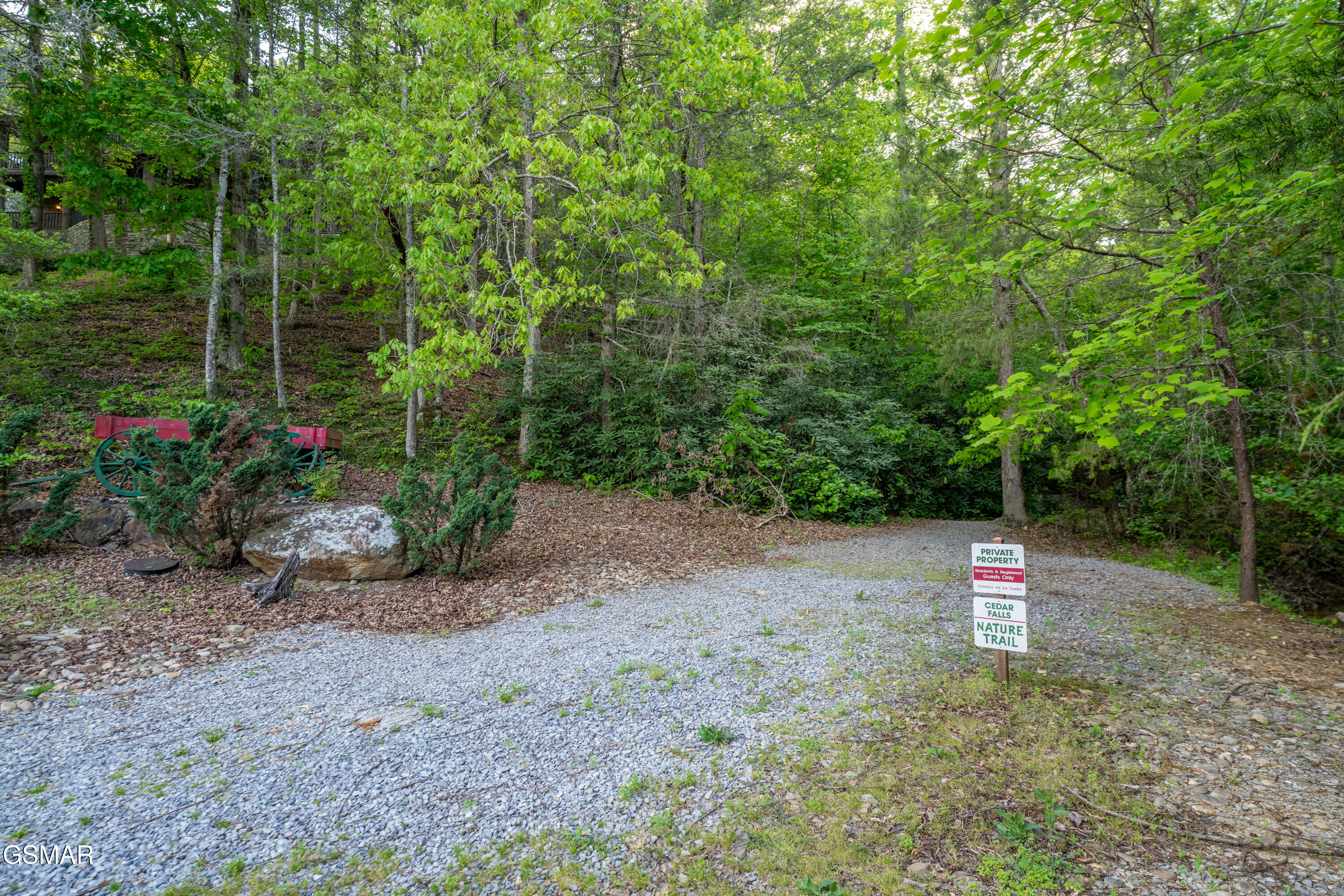 2410 Whitetail Ridge Way Sevierville TN 37862