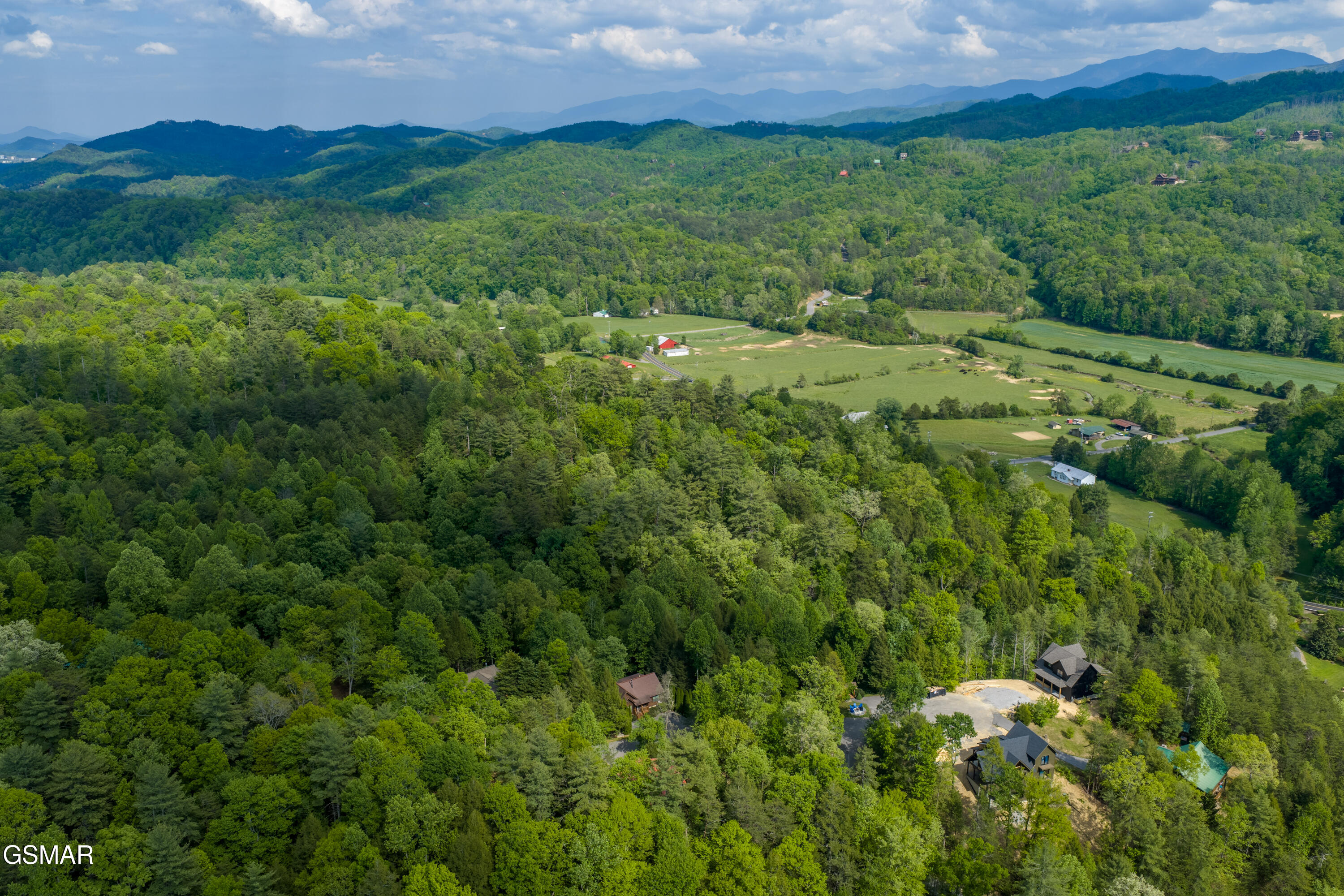 2410 Whitetail Ridge Way Sevierville TN 37862