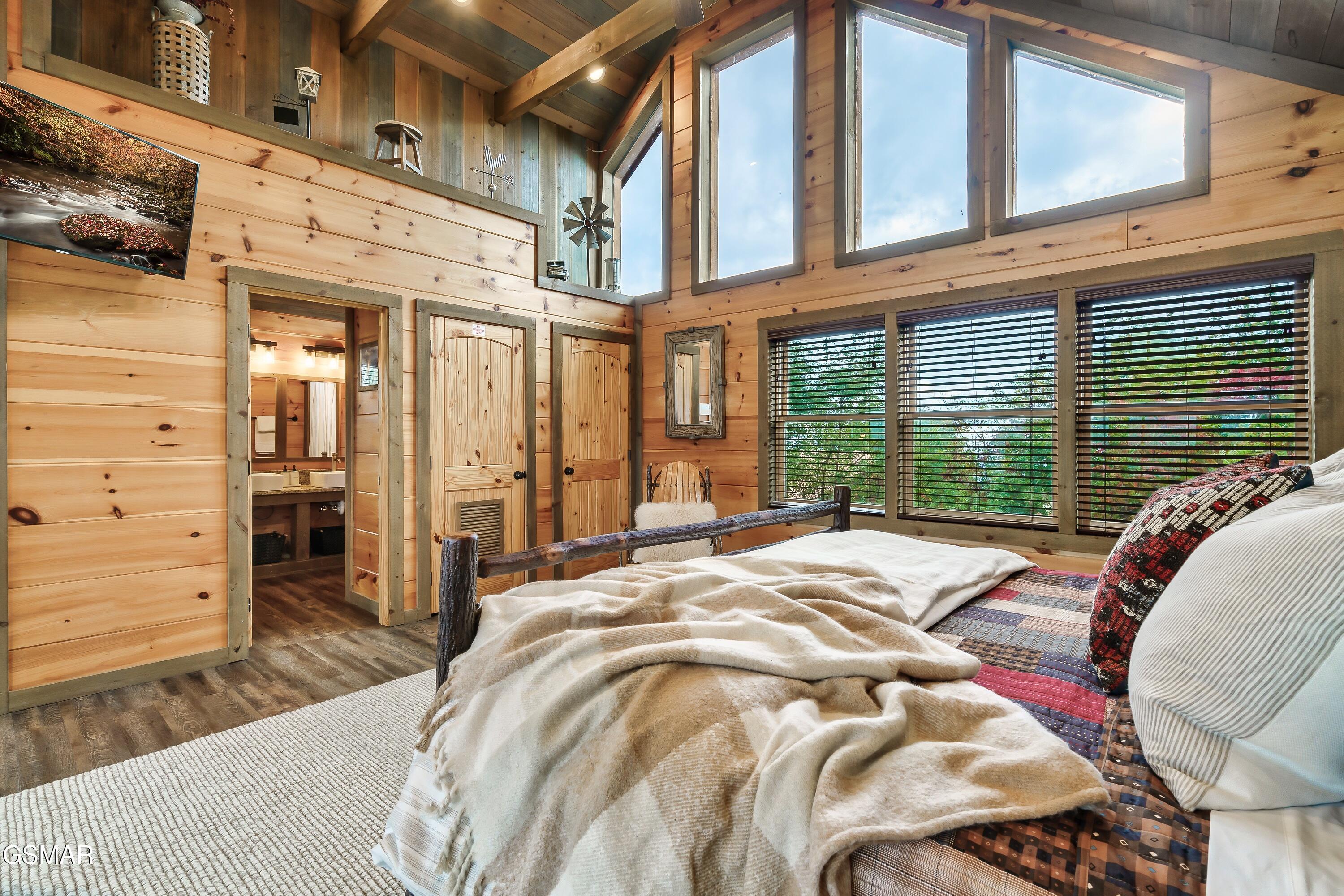 1132 Villa Overlook Way Gatlinburg TN 37738