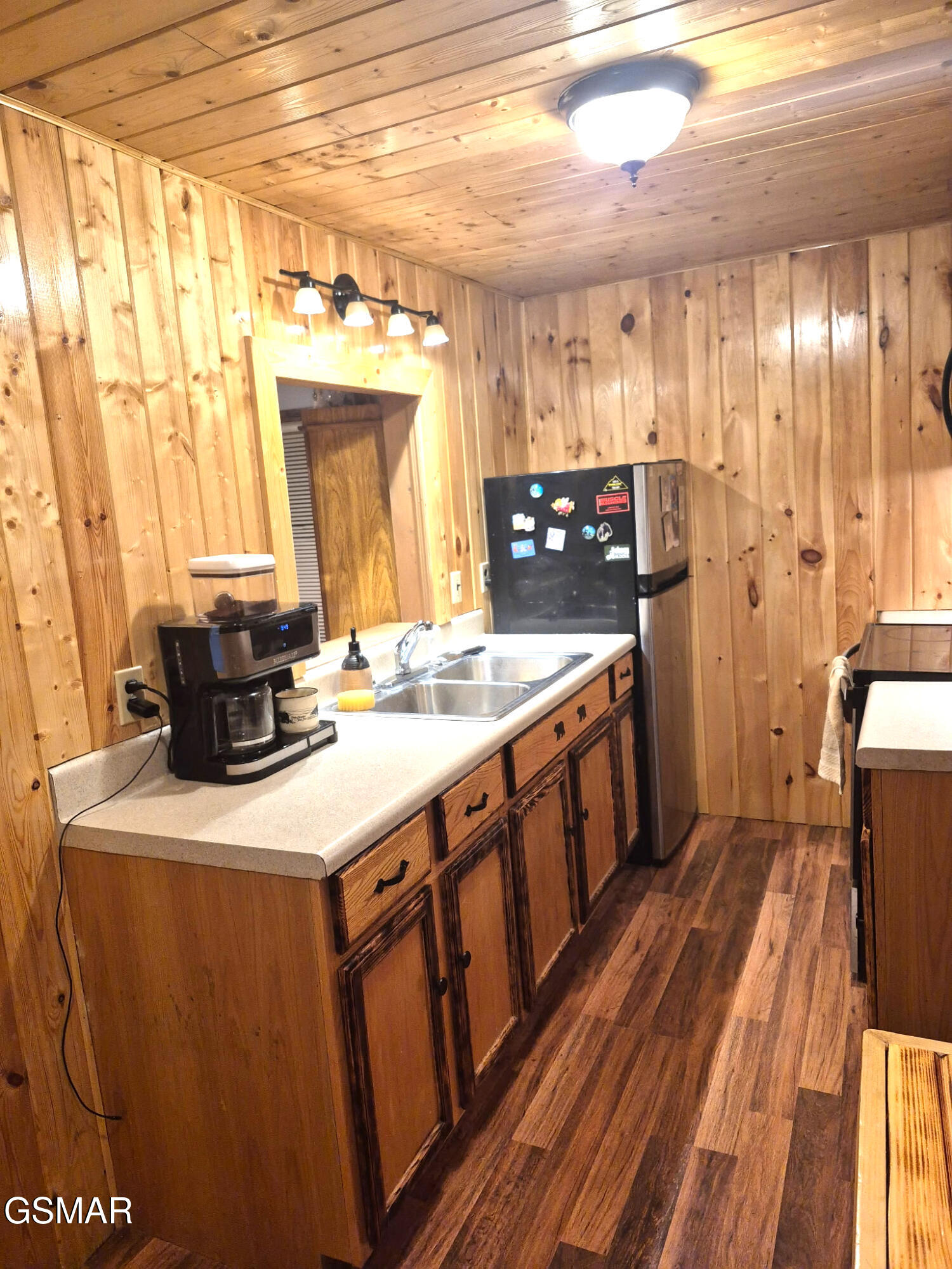 4455 Trail Hollow Road Cosby TN 37722