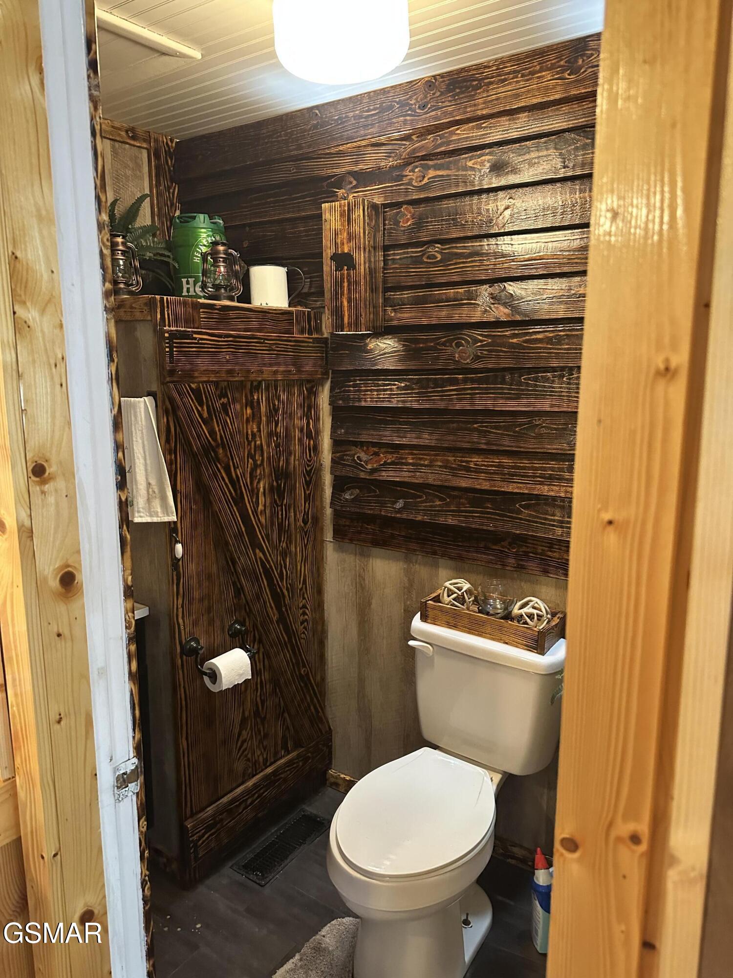 4455 Trail Hollow Road Cosby TN 37722