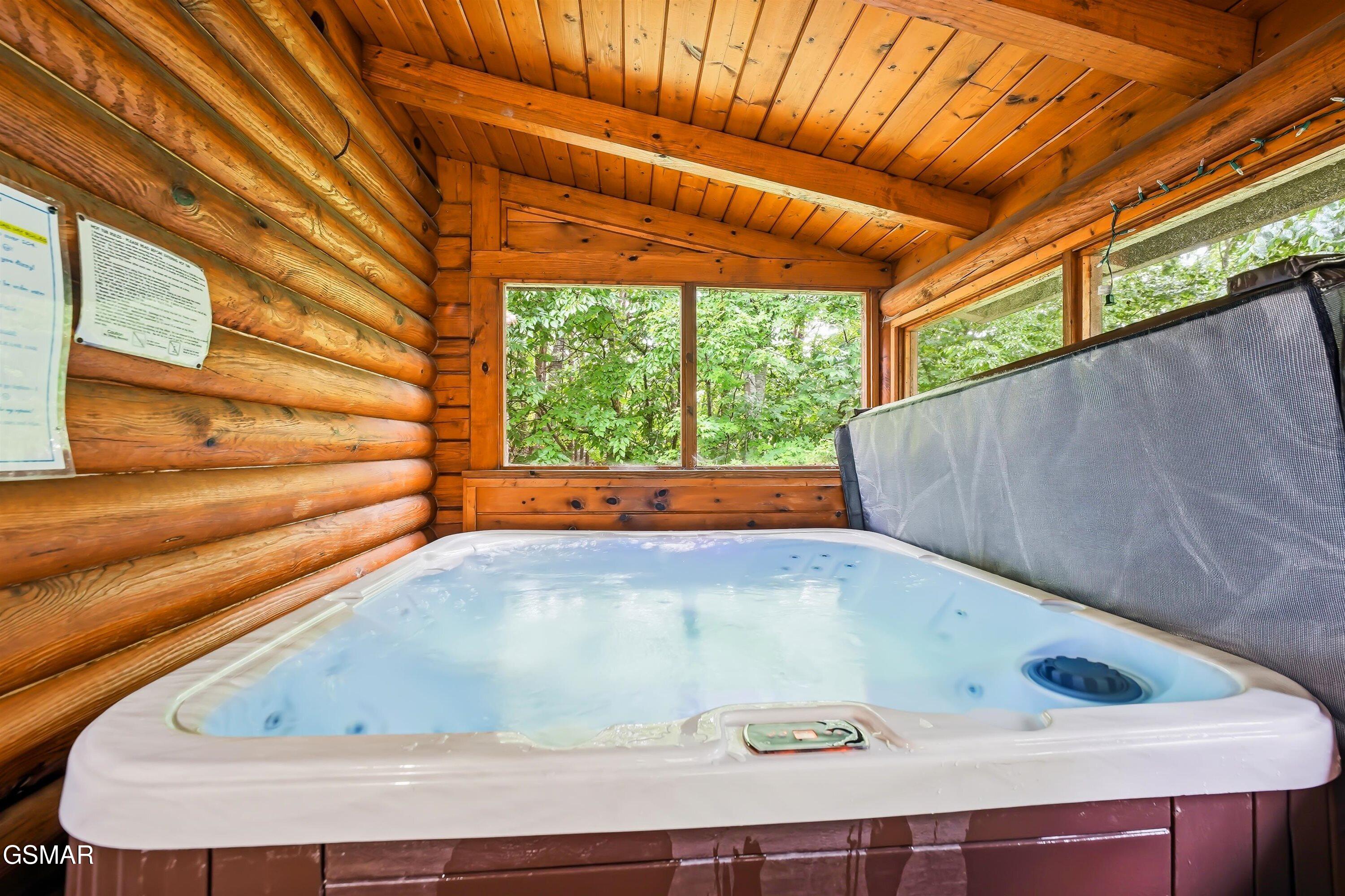 336 Big Bear Way Pigeon Forge TN 37863