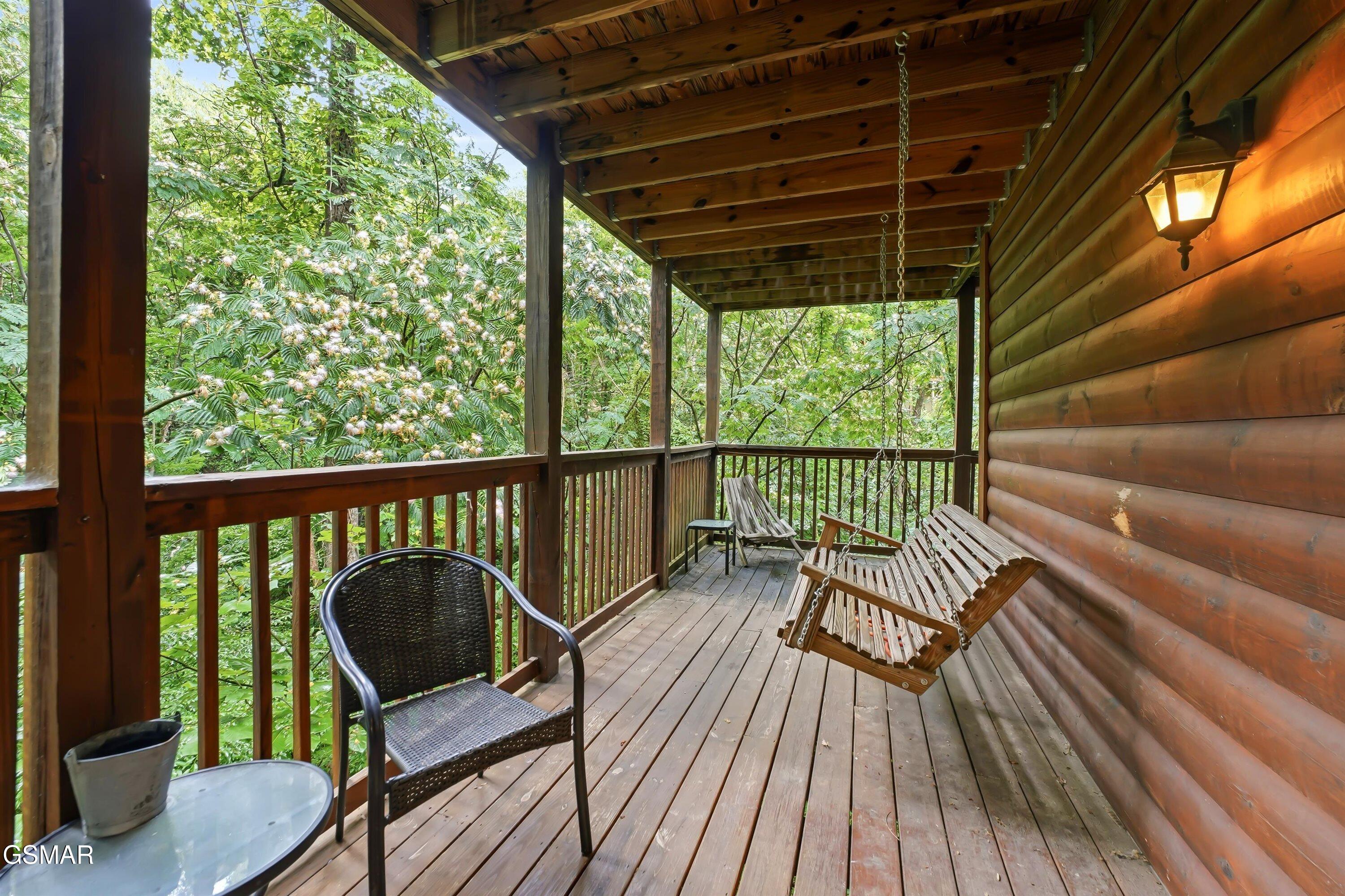 336 Big Bear Way Pigeon Forge TN 37863
