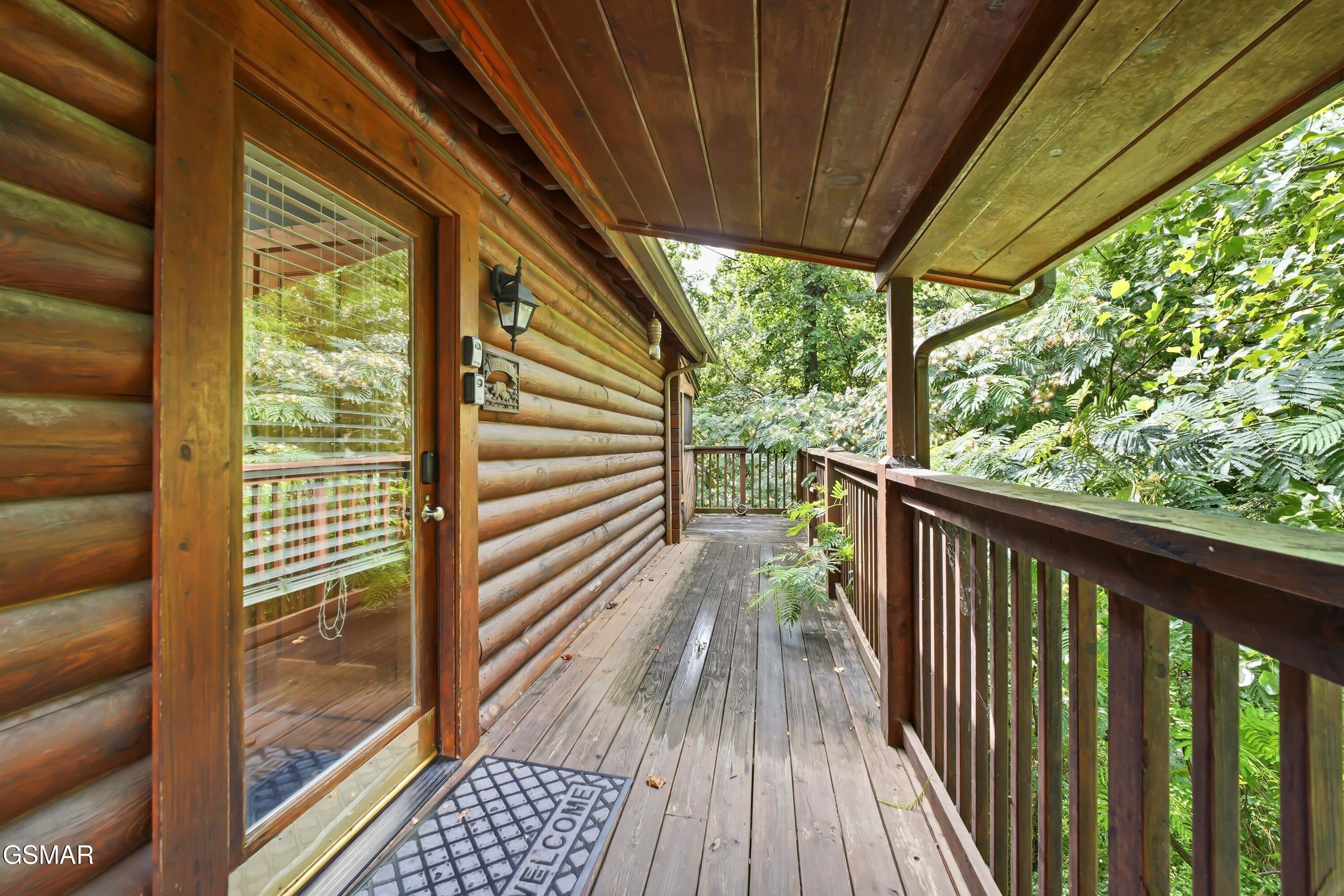336 Big Bear Way Pigeon Forge TN 37863