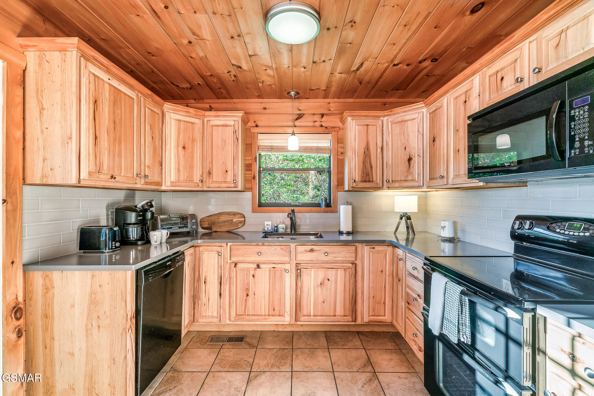 2607 Sunset Circle Sevierville TN 37862