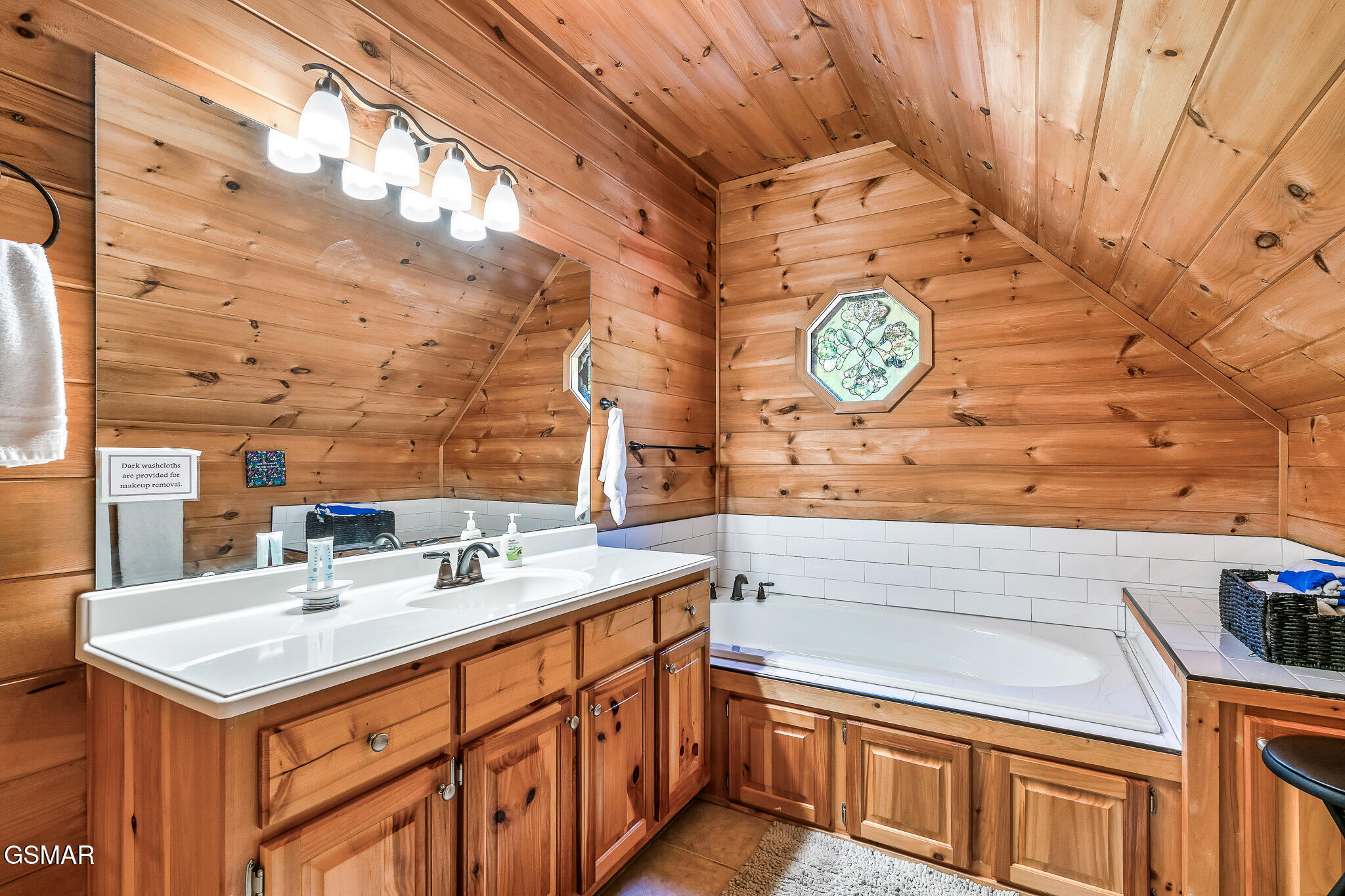2607 Sunset Circle Sevierville TN 37862