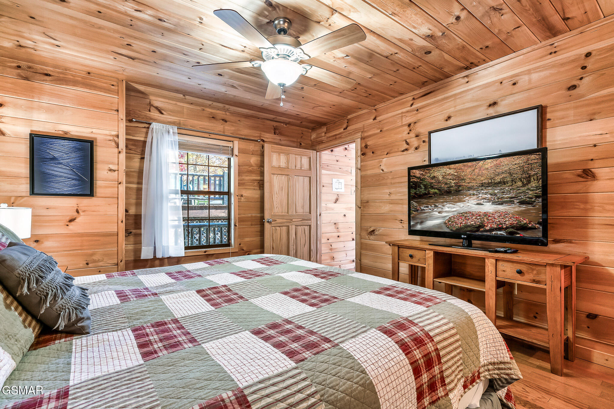 2607 Sunset Circle Sevierville TN 37862