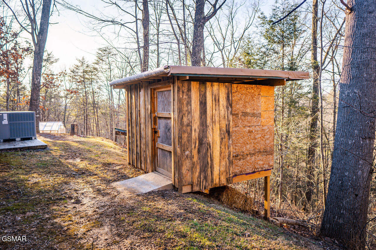 3504 James Phillips Way Sevierville TN 37876