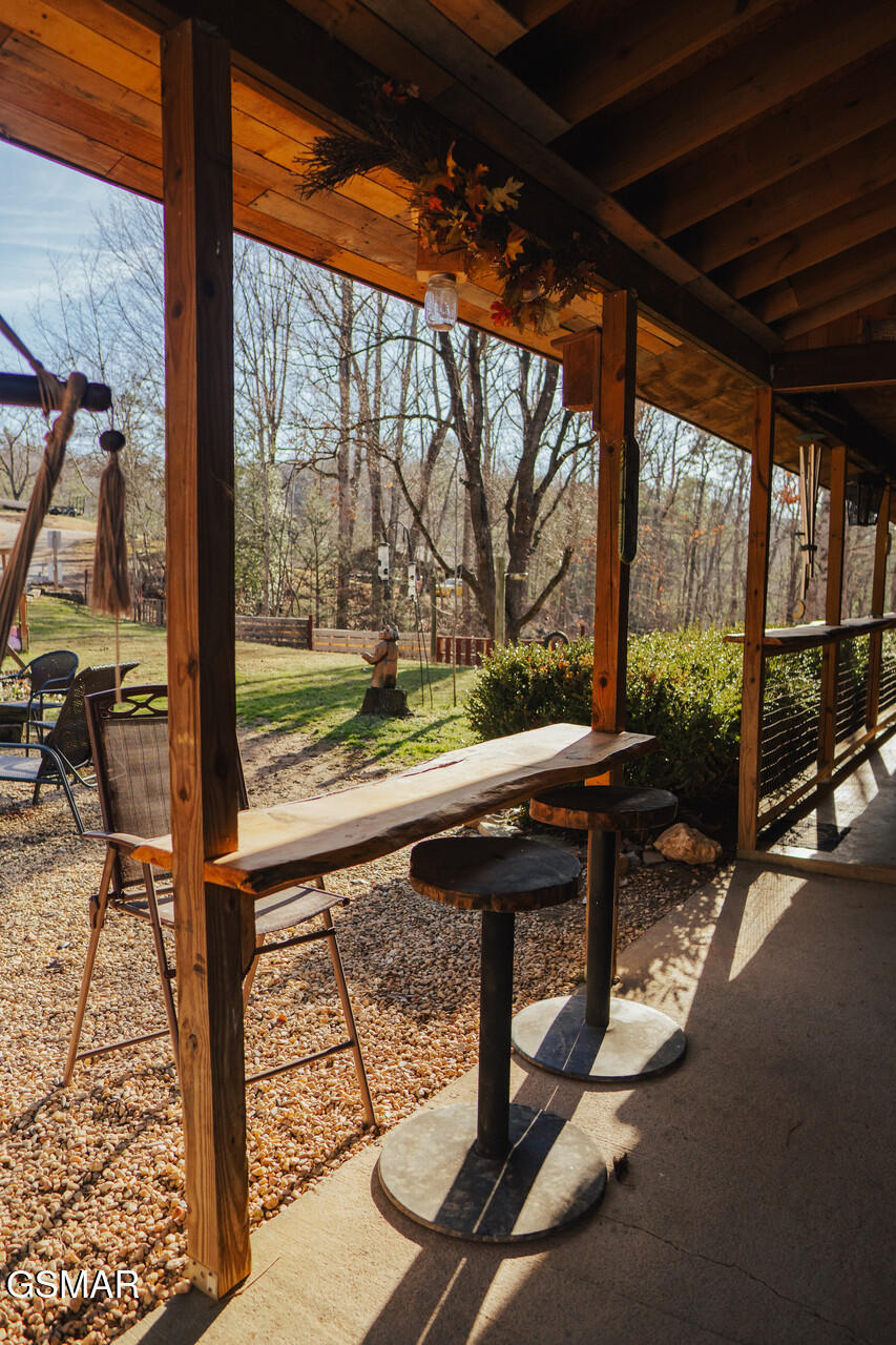 3504 James Phillips Way Sevierville TN 37876