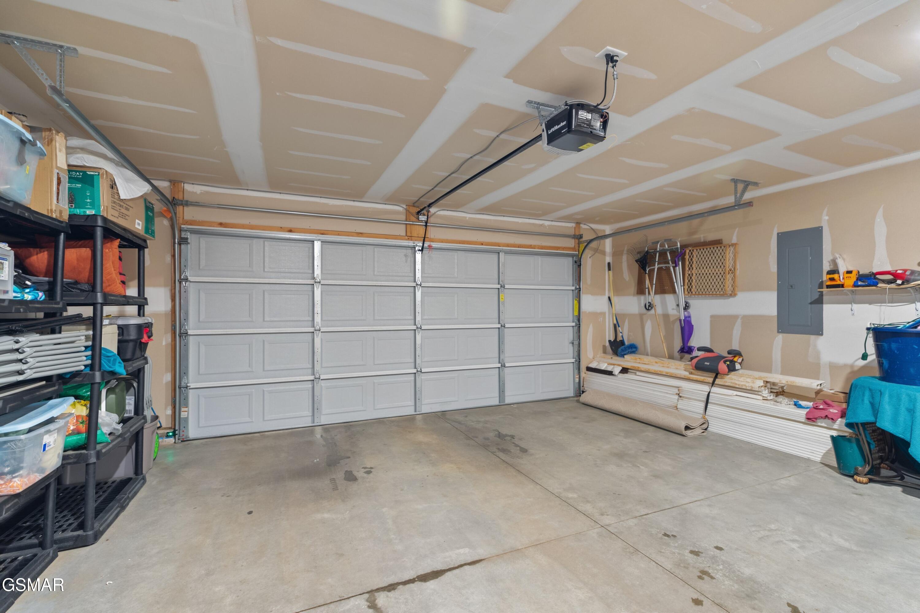 825 Green Meadow Drive Talbott TN 37877