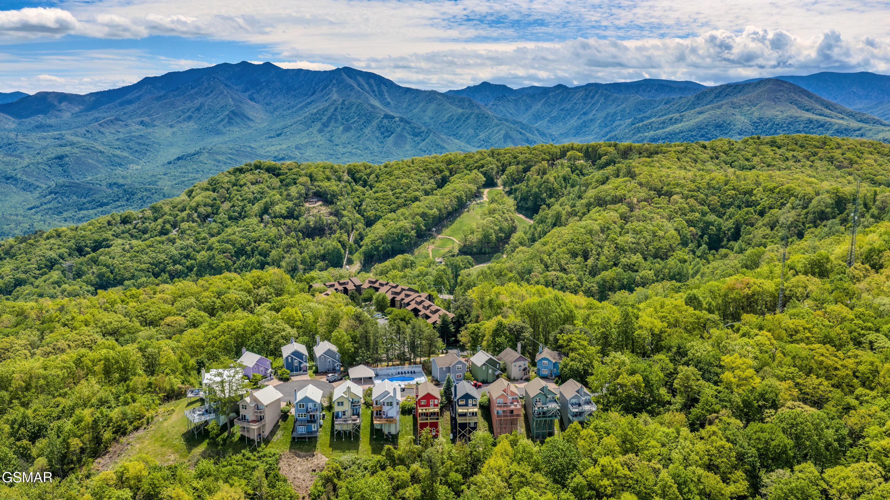 1386 Ski View Drive Gatlinburg TN 37738