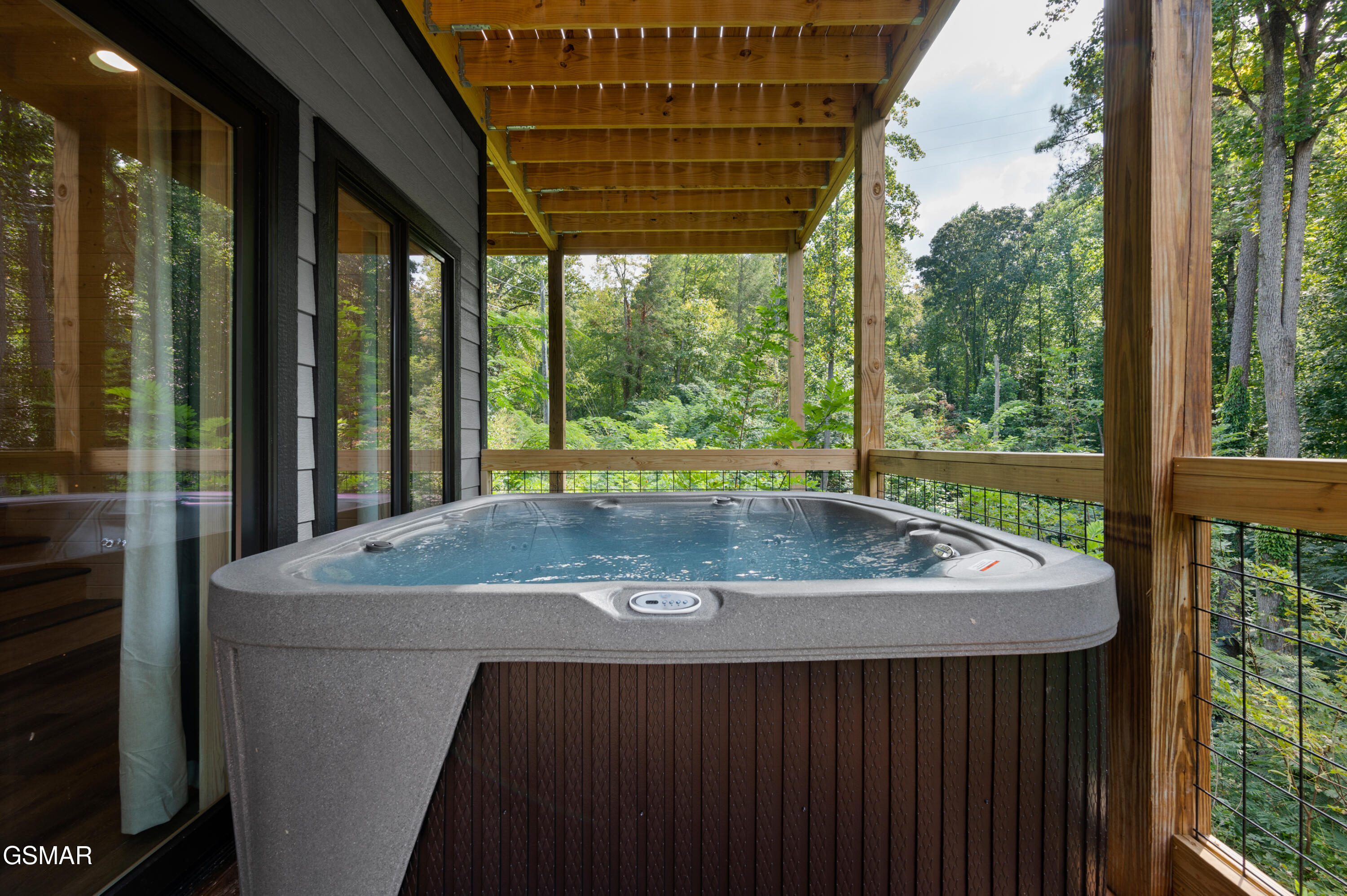 303 Beech Ridge Lane Gatlinburg TN 37738
