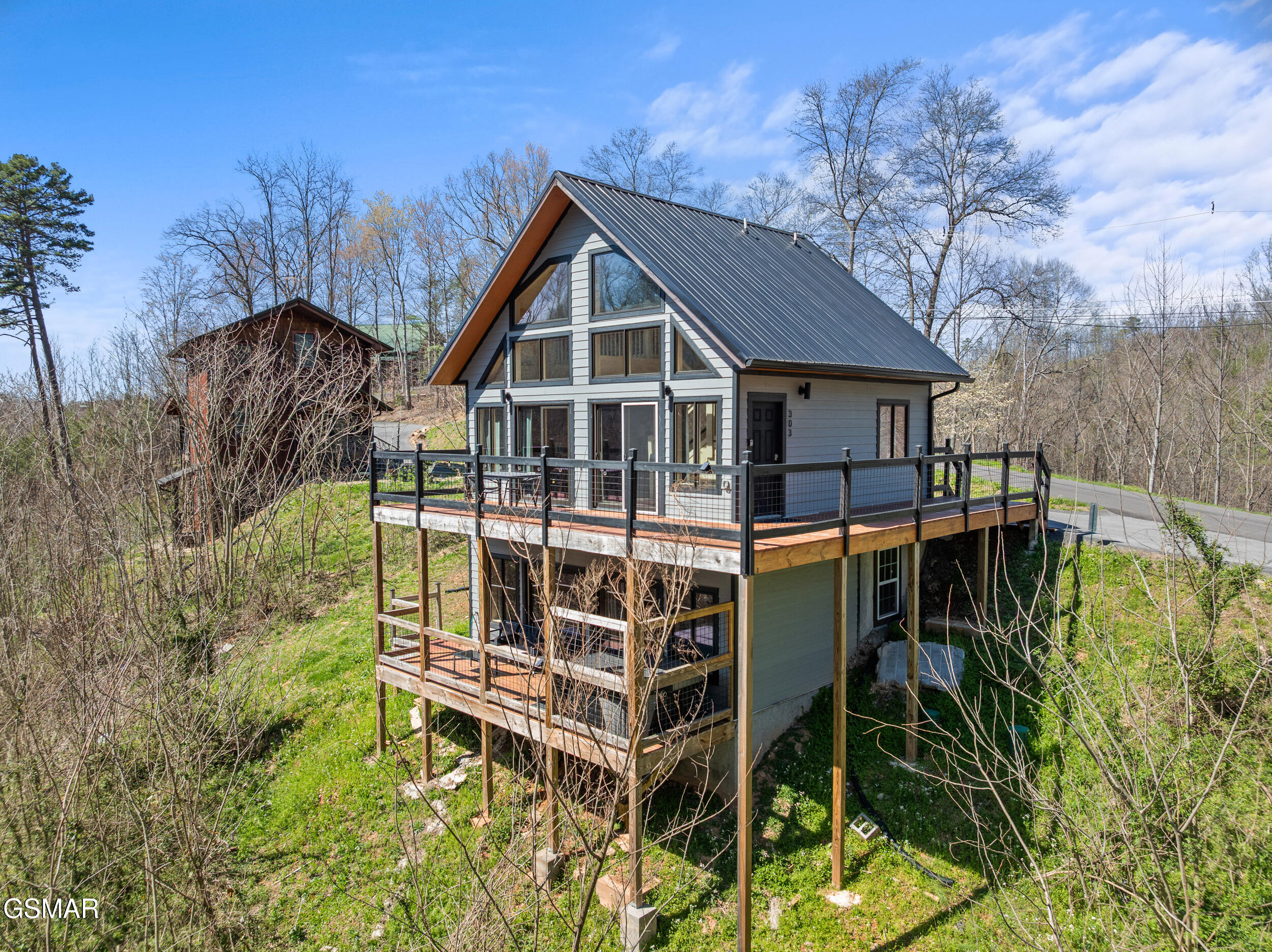 303 Beech Ridge Lane Gatlinburg TN 37738