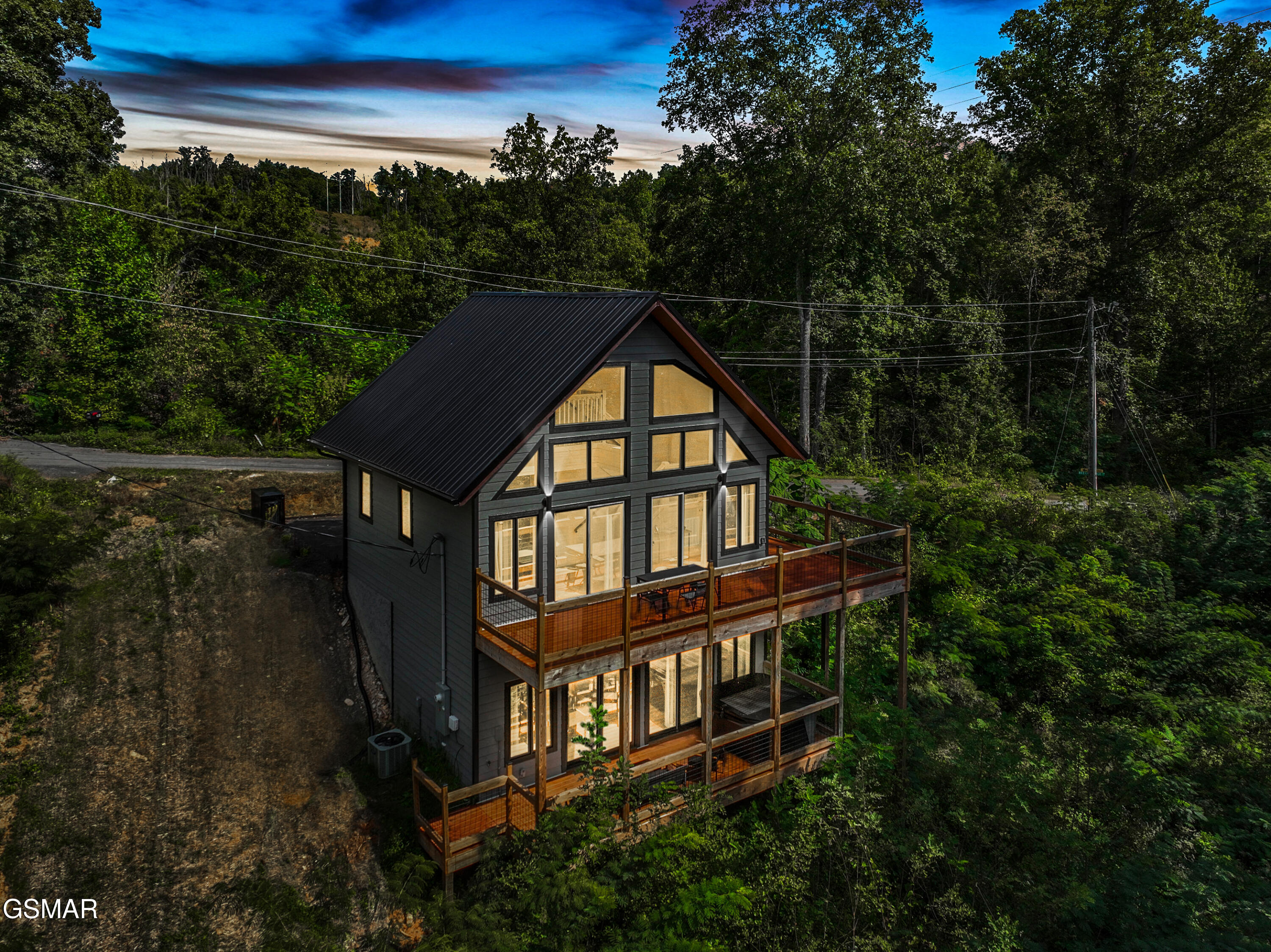 303 Beech Ridge Lane Gatlinburg TN 37738