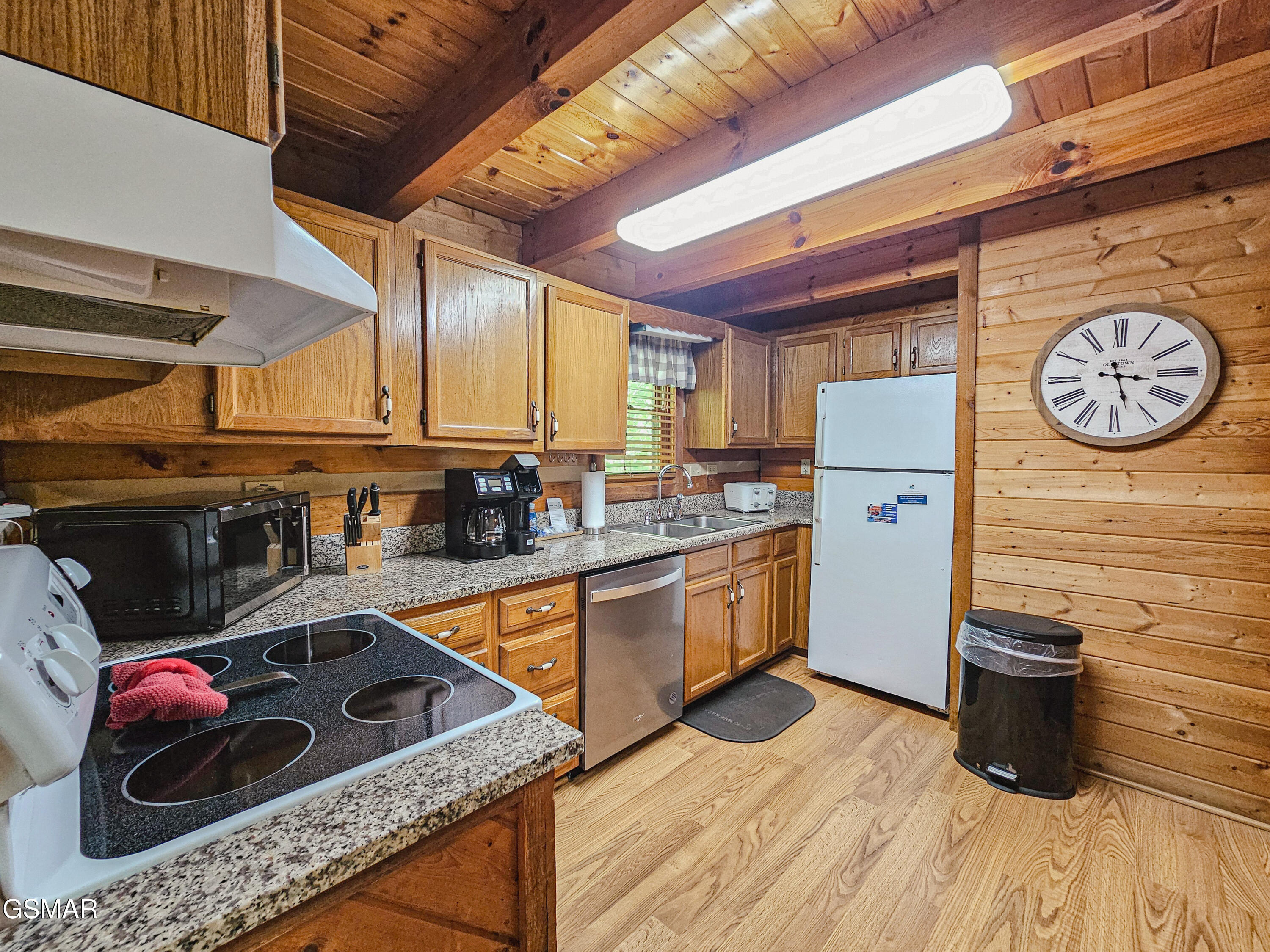 1223 Ski View Lane Sevierville TN 37876